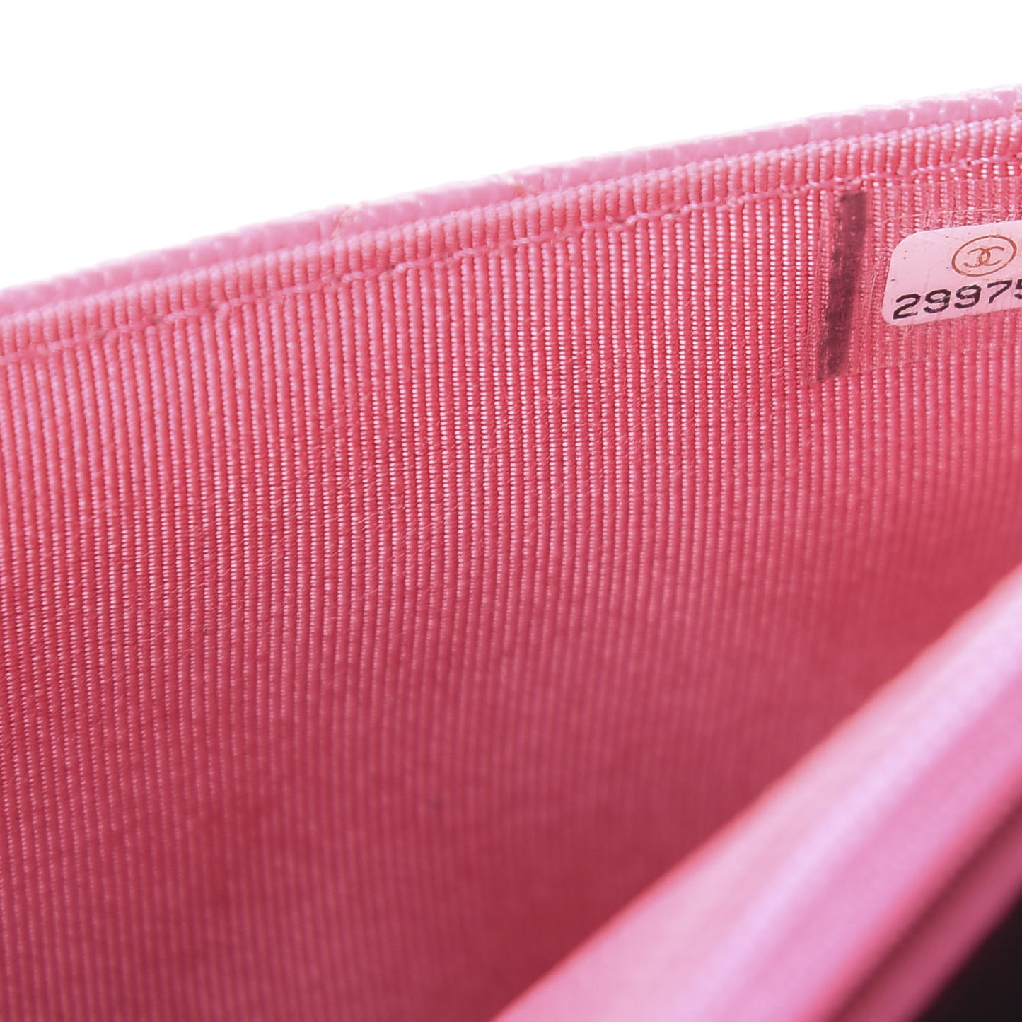 Caviar Quilted Wallet on Chain WOC Pink