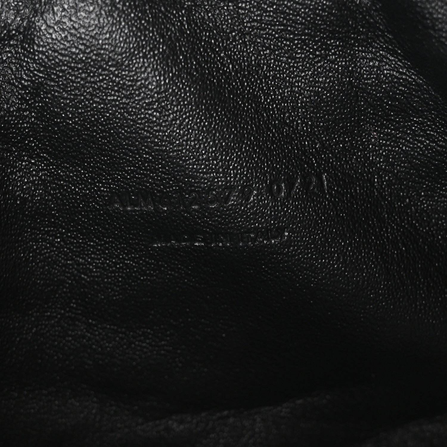Saint Laurent Grain De Poudre Matelasse Monogram Mini Lou Camera Bag Black 7 of 11