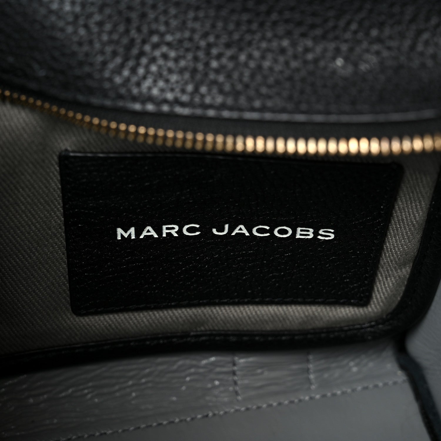 Marc Jacobs Grained Calfskin Small The Tote Bag Black 6 of 13
