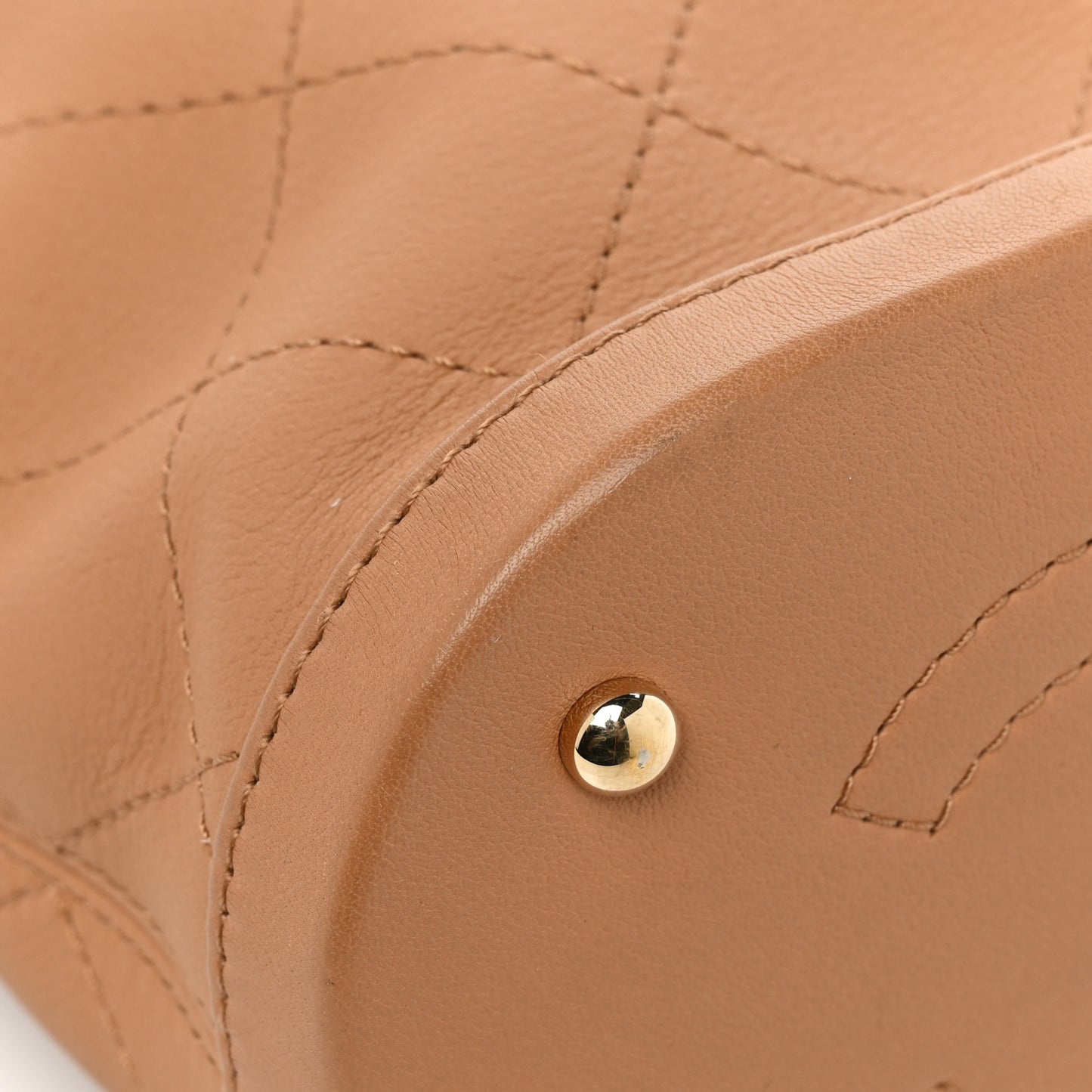 Calfskin Stitched Chain Bucket Bag Camel