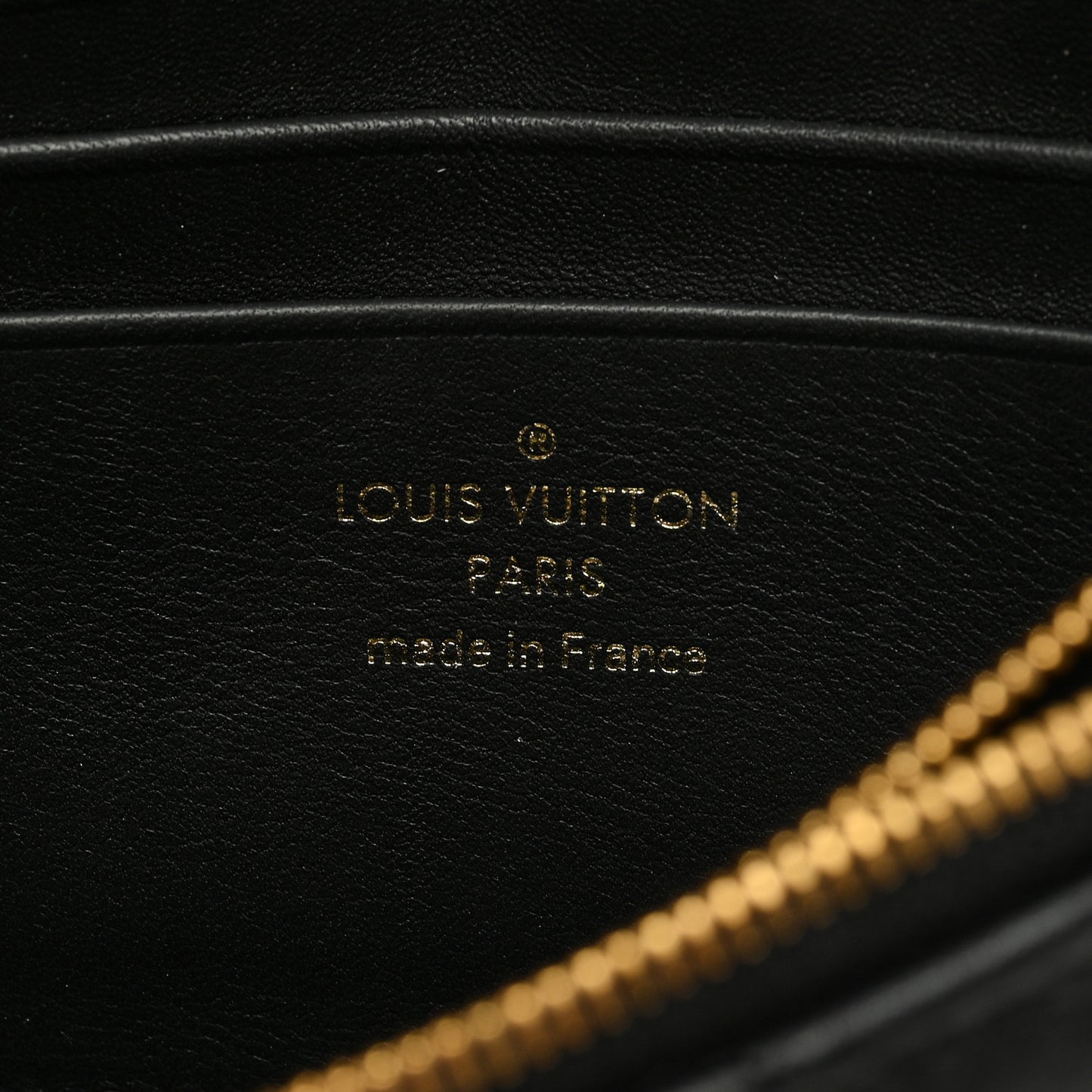 Calfskin New Wave Chain Pochette Black