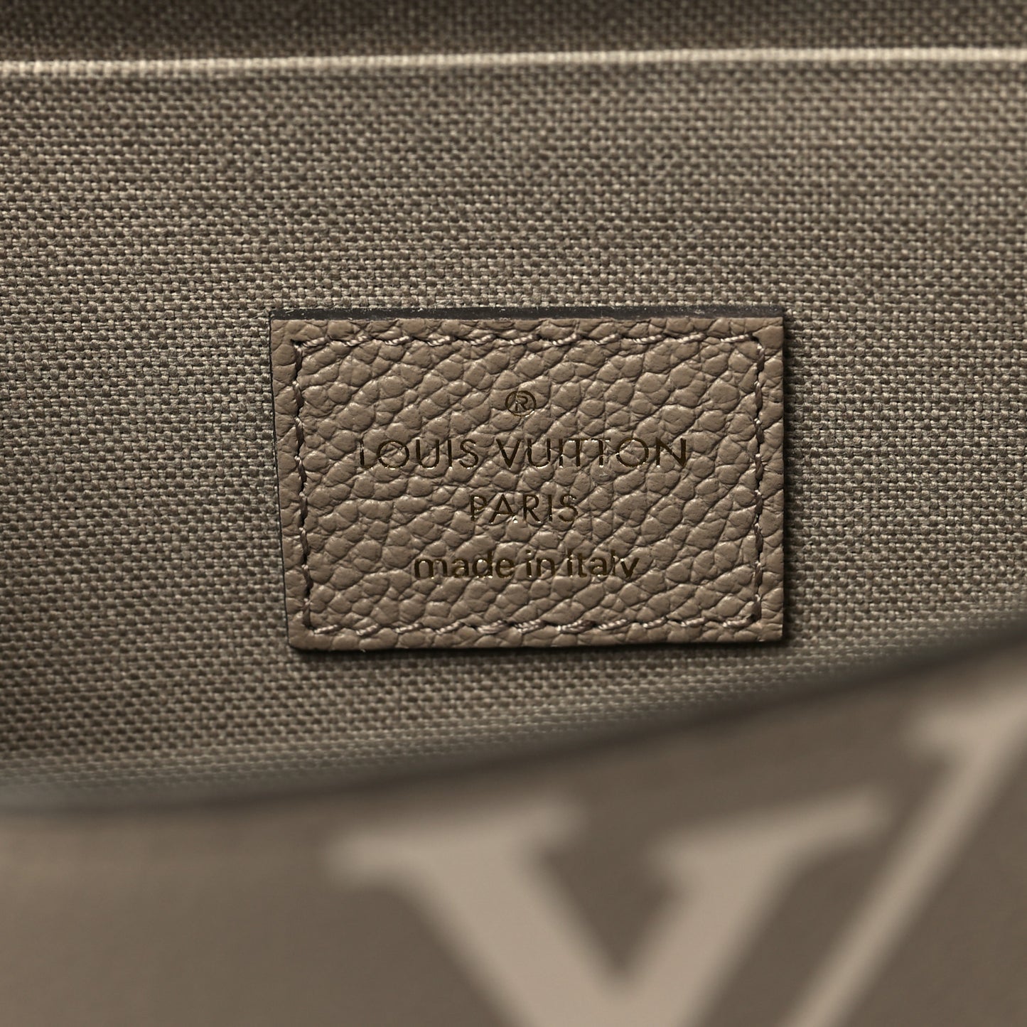 Empreinte Monogram Giant Felicie Pochette Tourterelle Creme