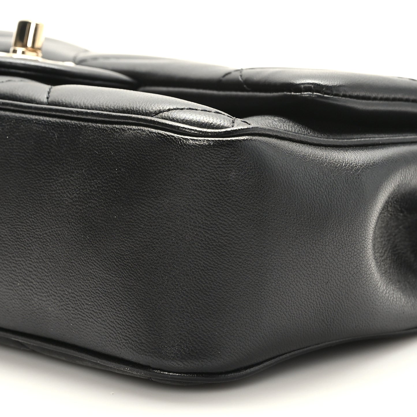 Lambskin Quilted Small Easy Carry Flap Black