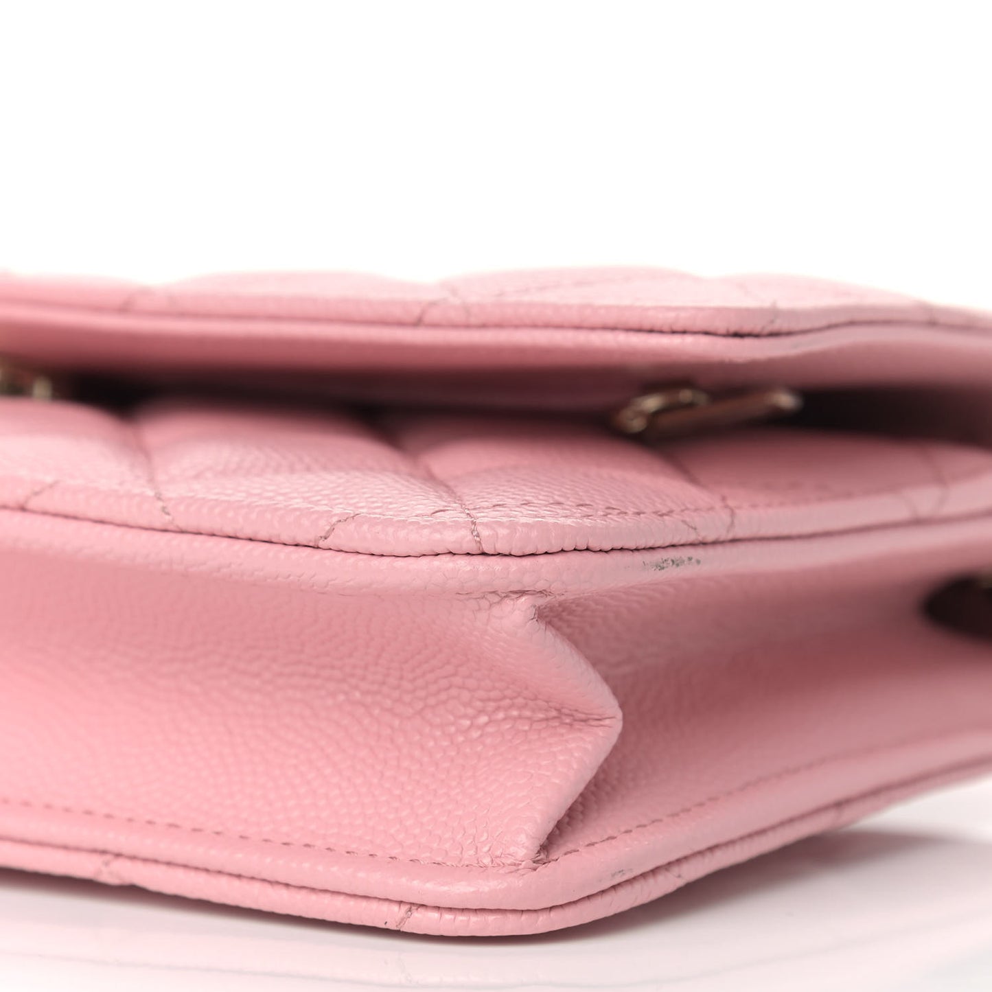 Caviar Quilted Wallet On Chain WOC Light Pink