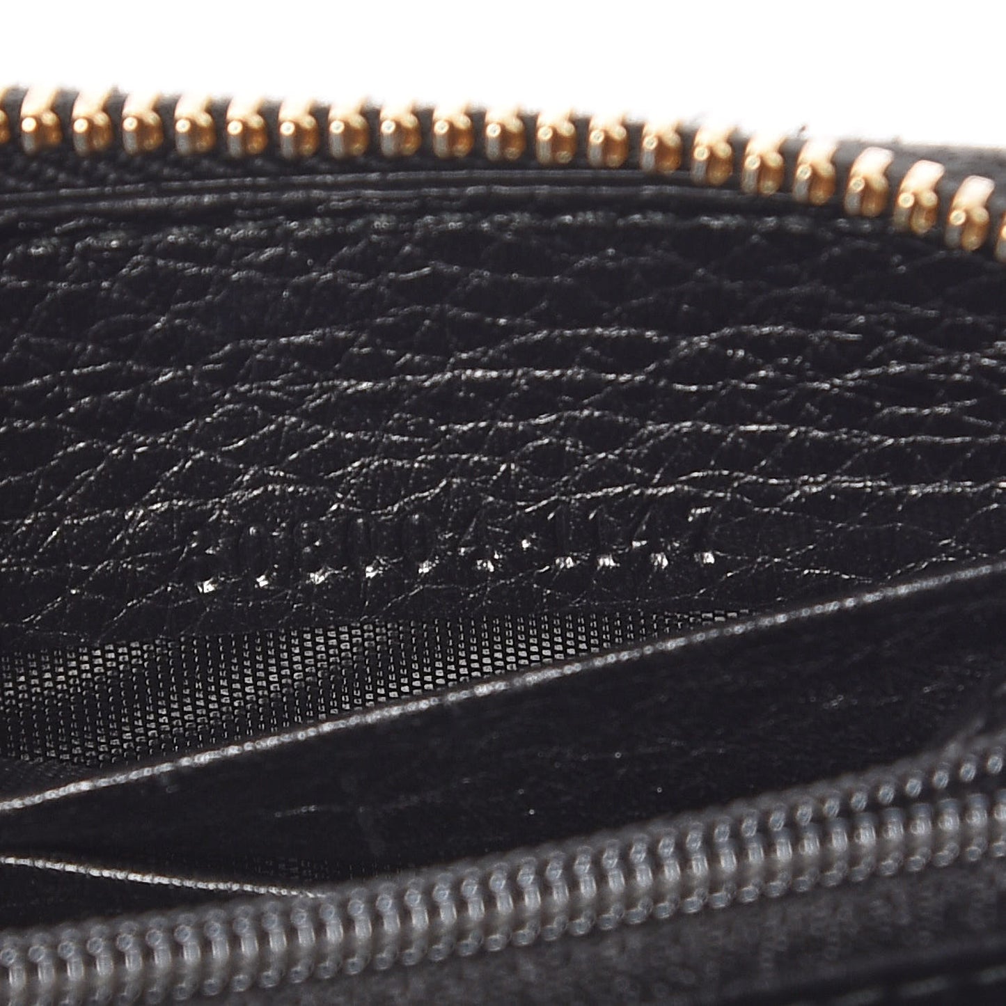 Pebbled Calfskin Soho Zip Around Wallet Black