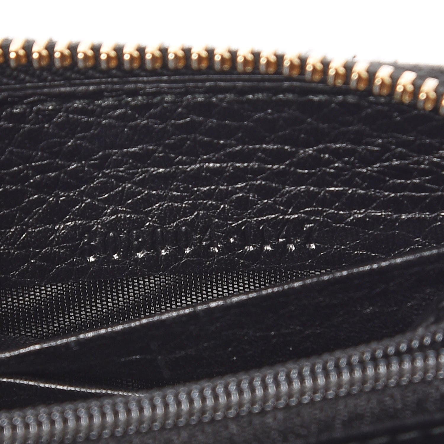 Gucci Pebbled Calfskin Soho Zip Around Wallet Black 7 of 10