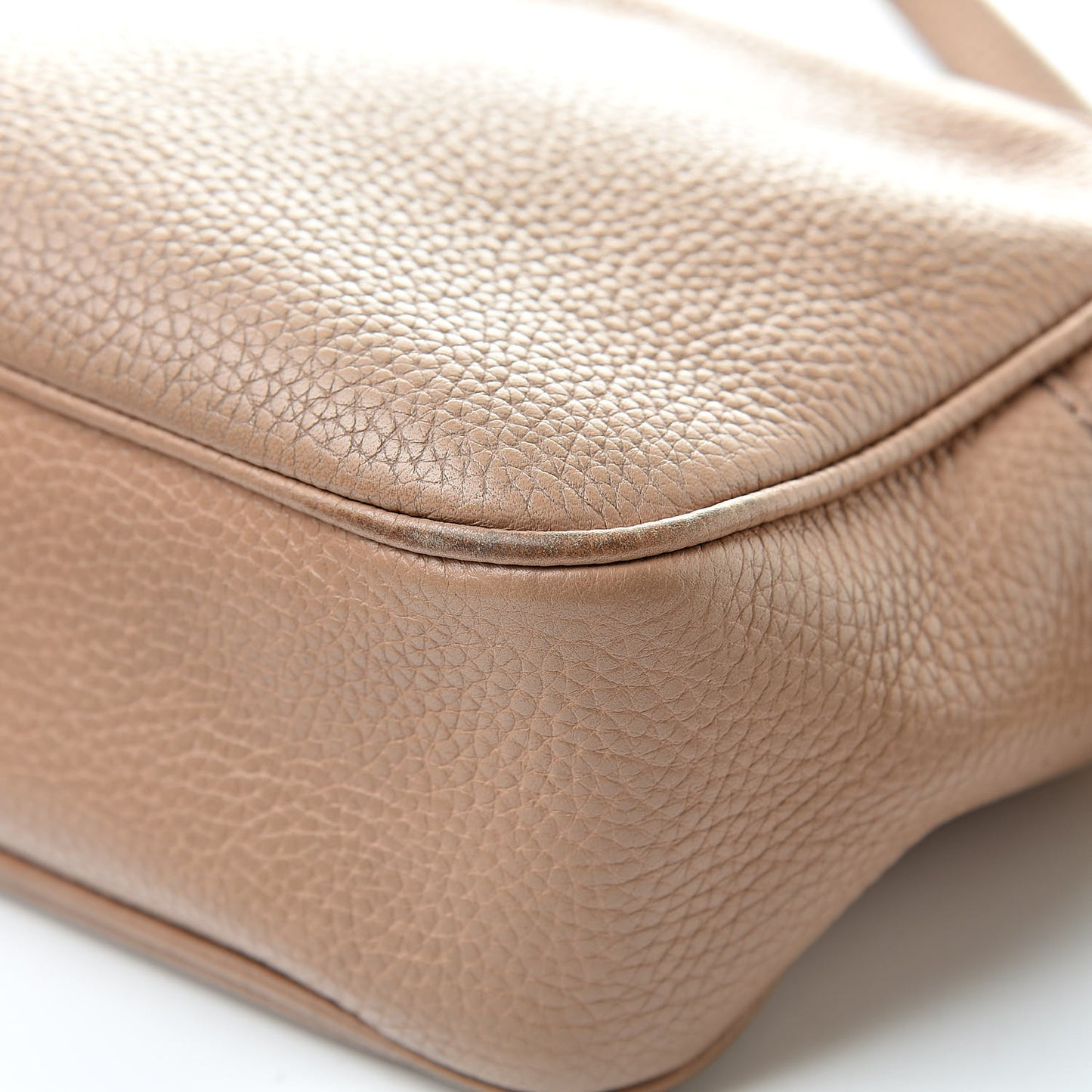 Pebbled Calfskin Small Soho Disco Bag Rose Beige