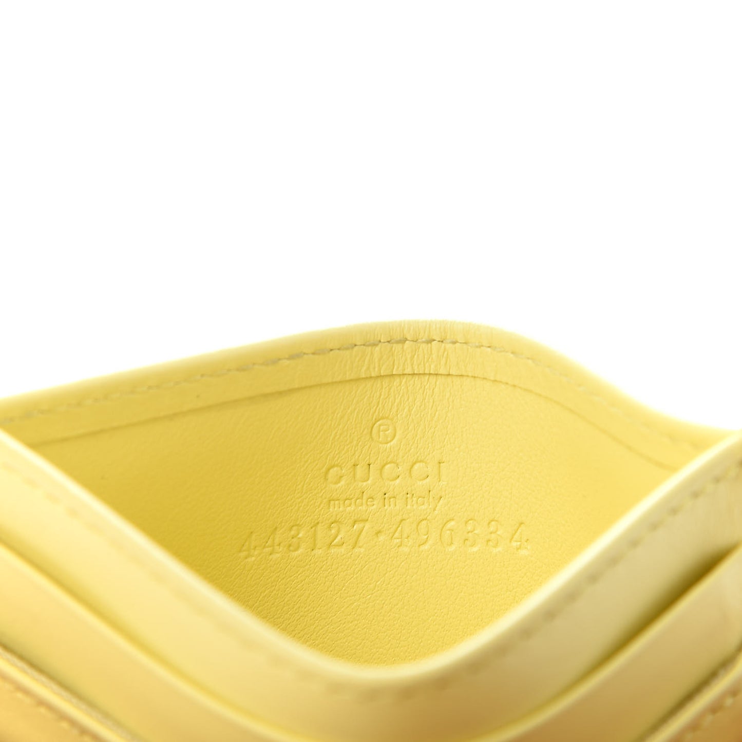 Calfskin Matelasse GG Marmont Card Holder Banana