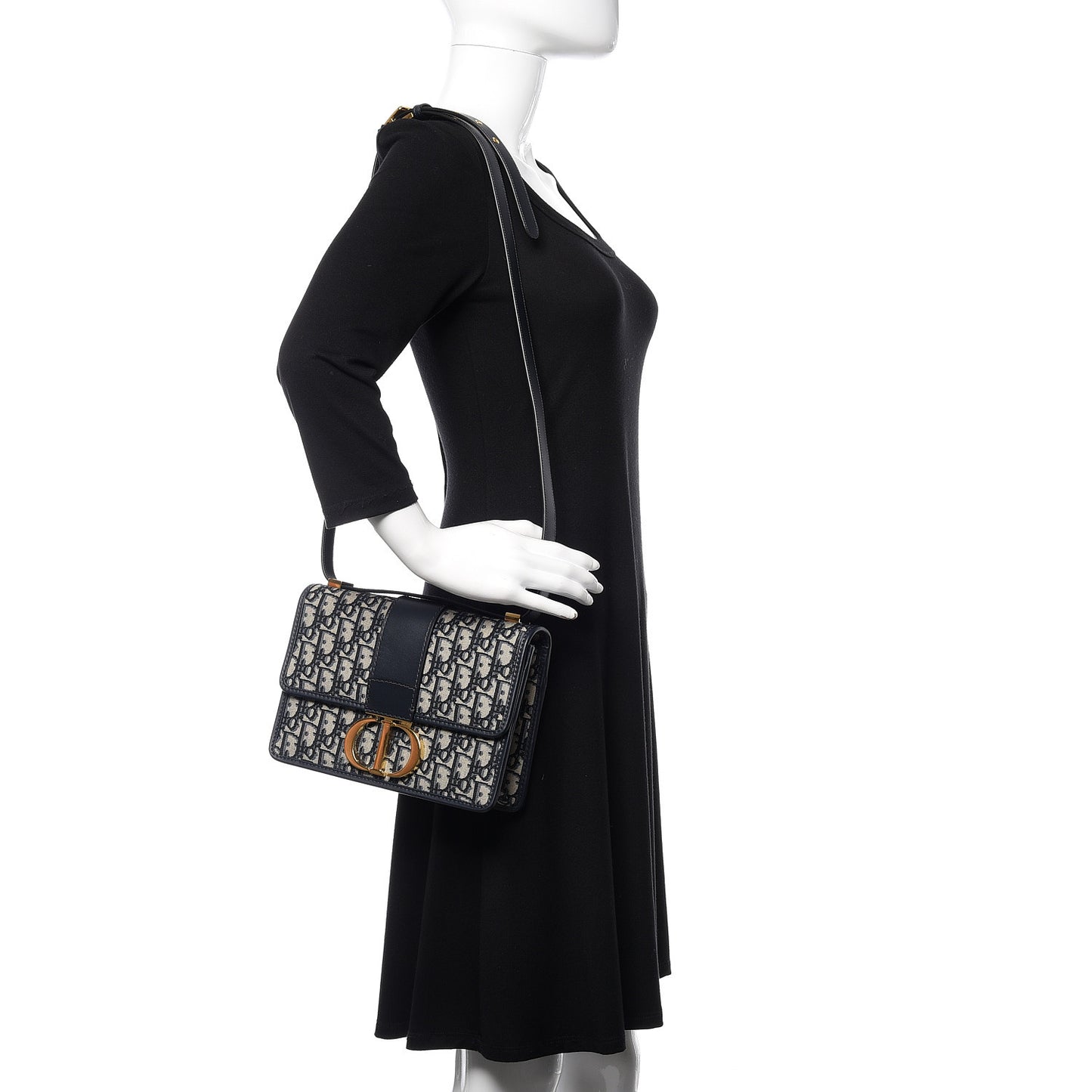 Oblique 30 Montaigne Flap Bag Blue