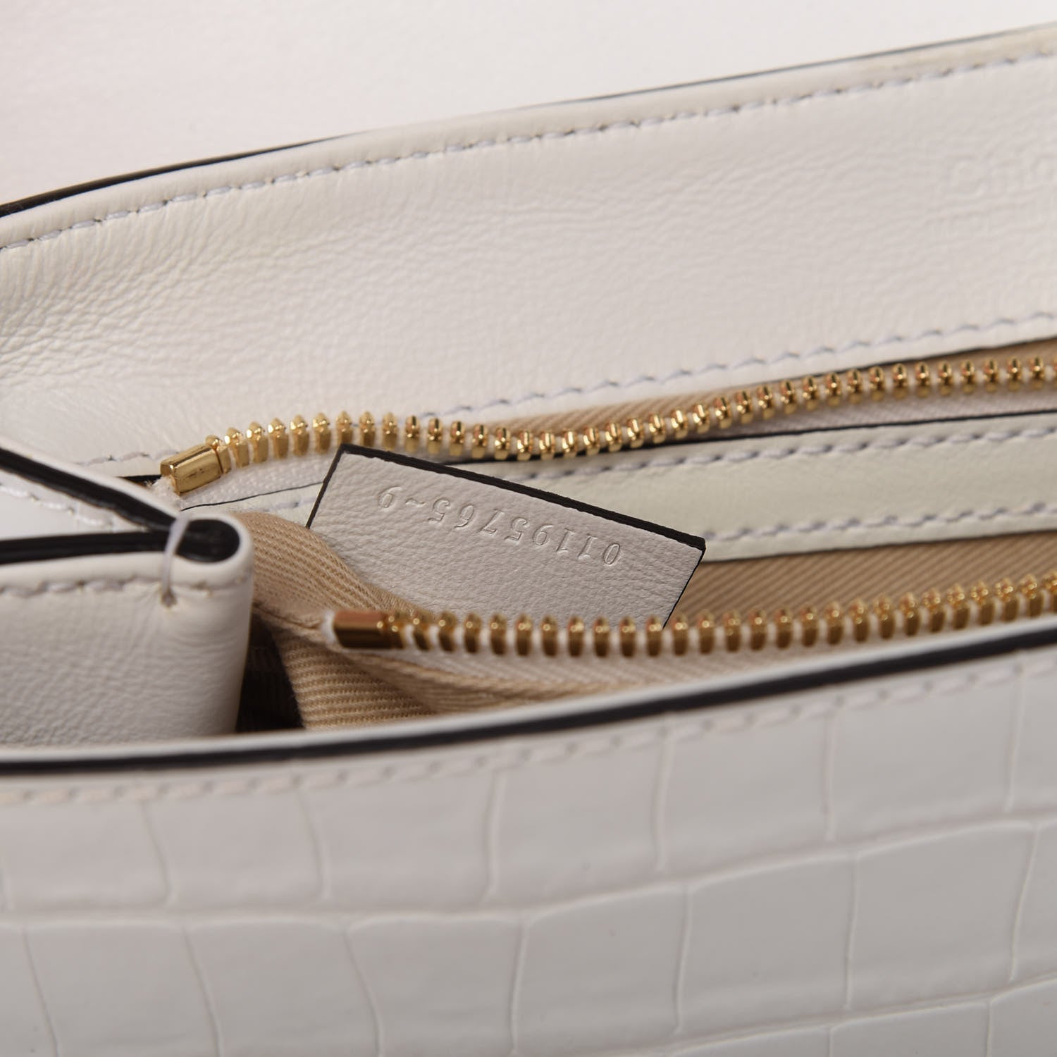 Chloe Calfskin Crocodile Embossed Small C Double Carry Brilliant White 9 of 11