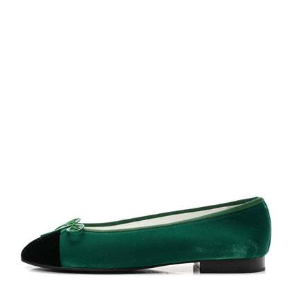 Chanel Velvet Cap Toe Ballerina Flats 38 Green Black 1 of 9