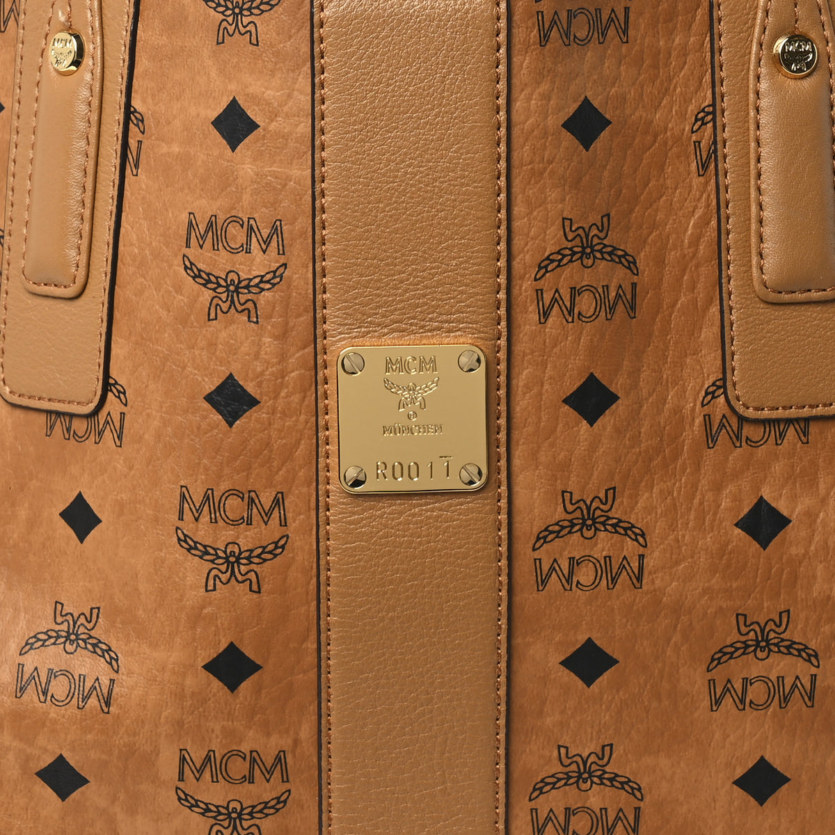 Visetos Medium Liz Reversible Shopper Tote Cognac