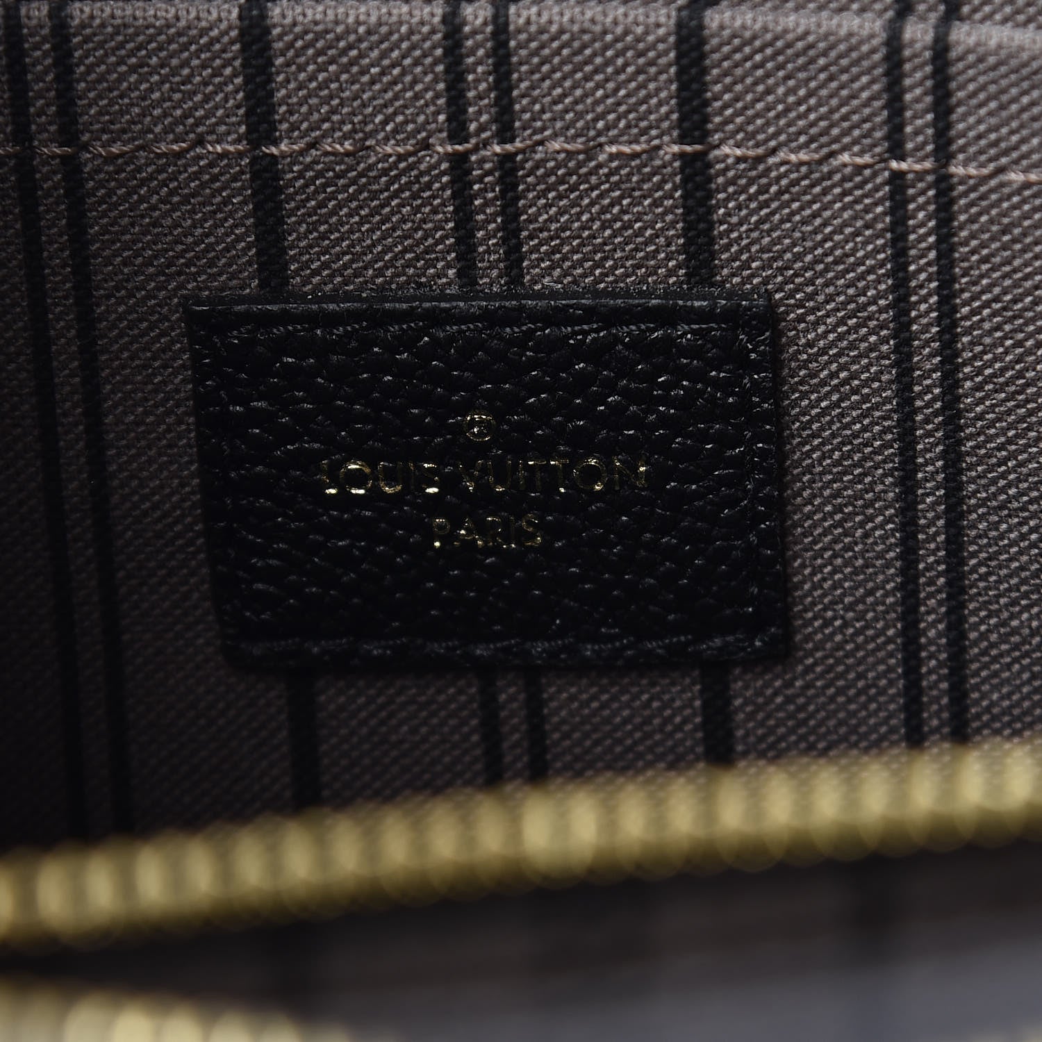 Louis Vuitton Empreinte Montaigne MM Black 8 of 10
