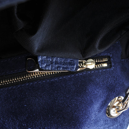 Burberry Signature Grain Large Mildenhall Shoulder Bag Blue 9 of 10