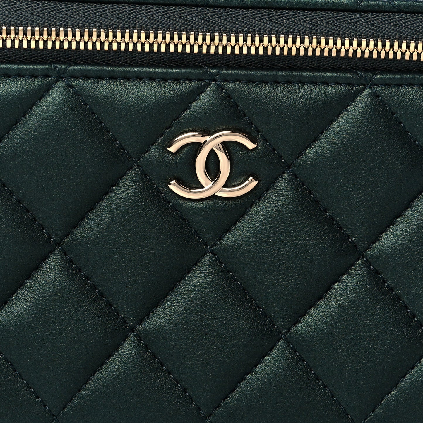 Iridescent Lambskin Quilted Small Top Handle Vanity Case With Chain Dark Green