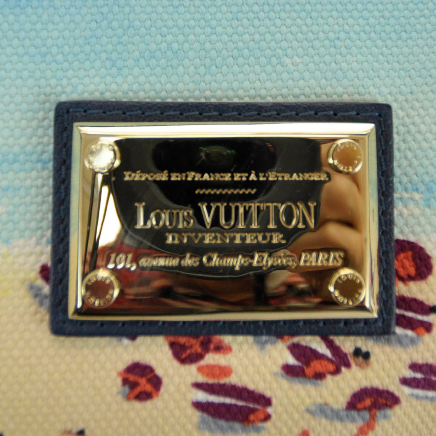 Louis Vuitton Ailleurs Cabas Escale PM 5 of 8