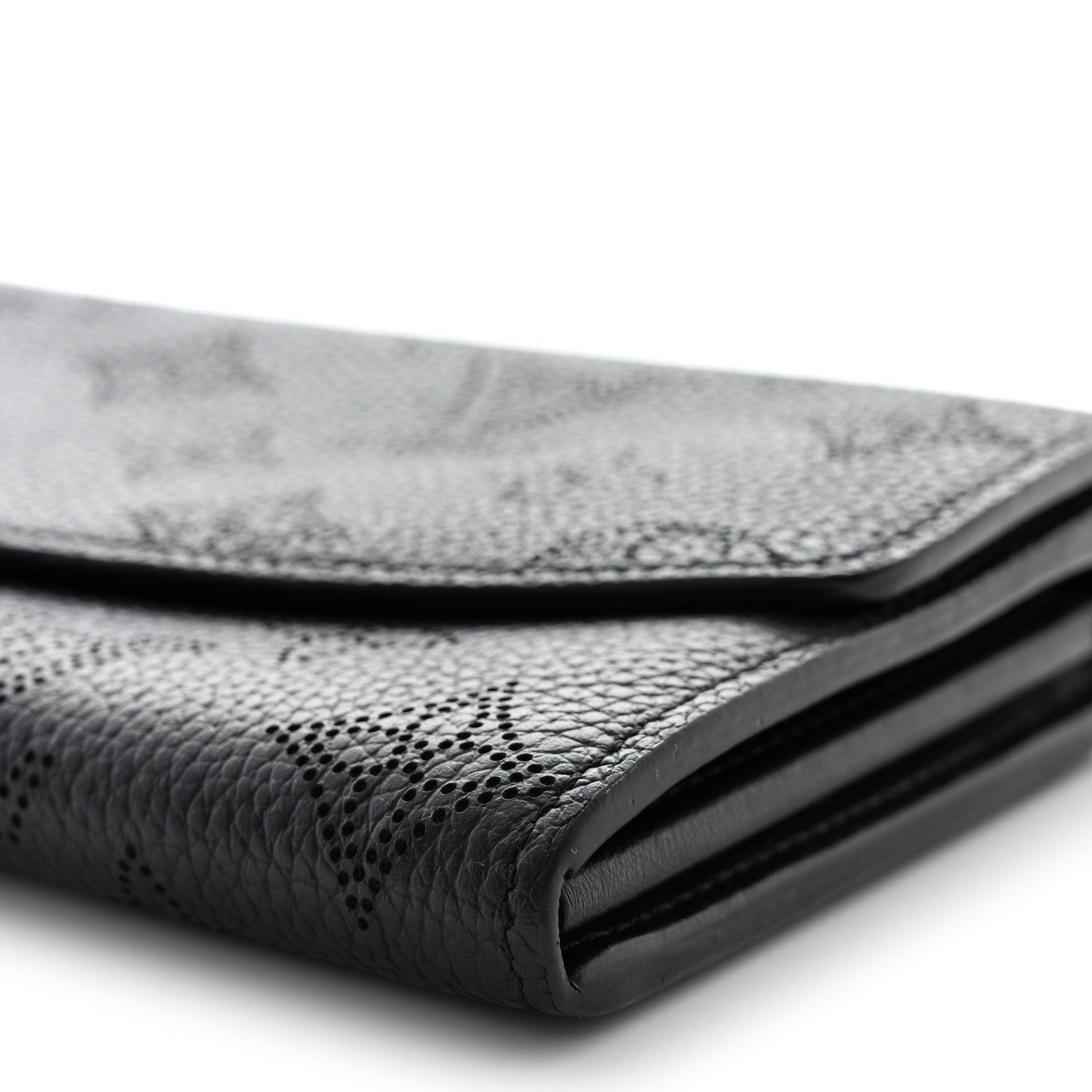 Louis Vuitton Mahina Iris Wallet NM Black 9 of 10