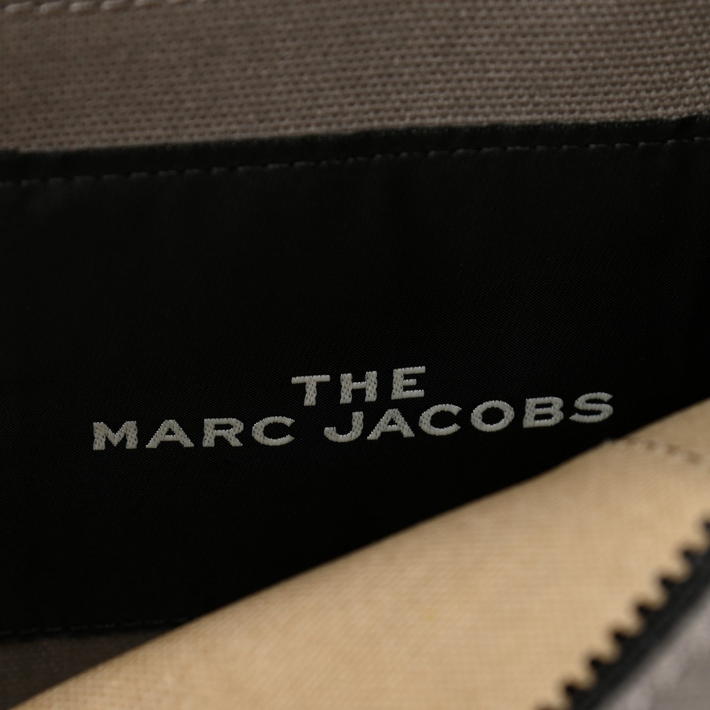 Cotton Canvas Medium The Traveler Tote Bag Beige