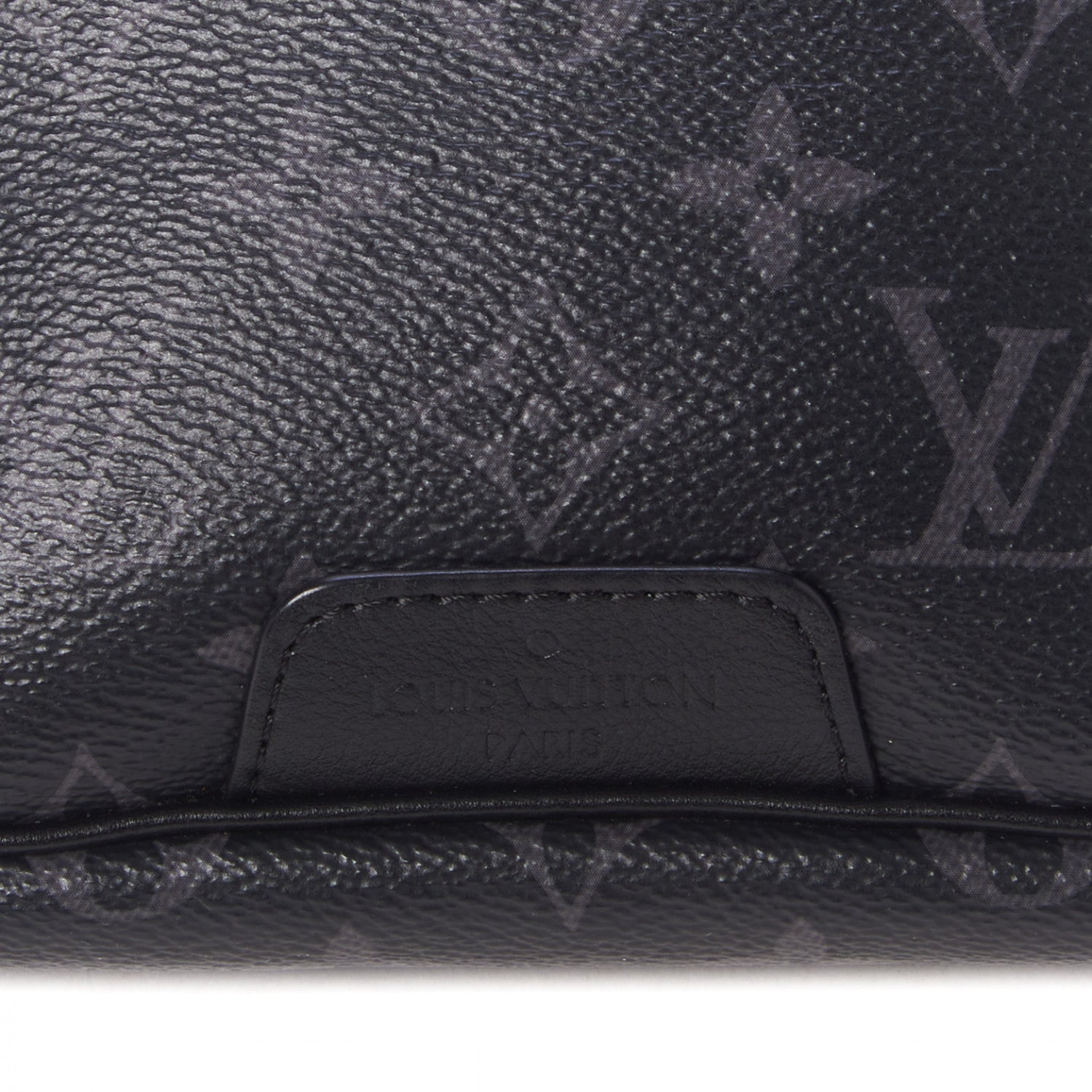 Louis Vuitton Monogram Eclipse Discovery Bumbag 7 of 9