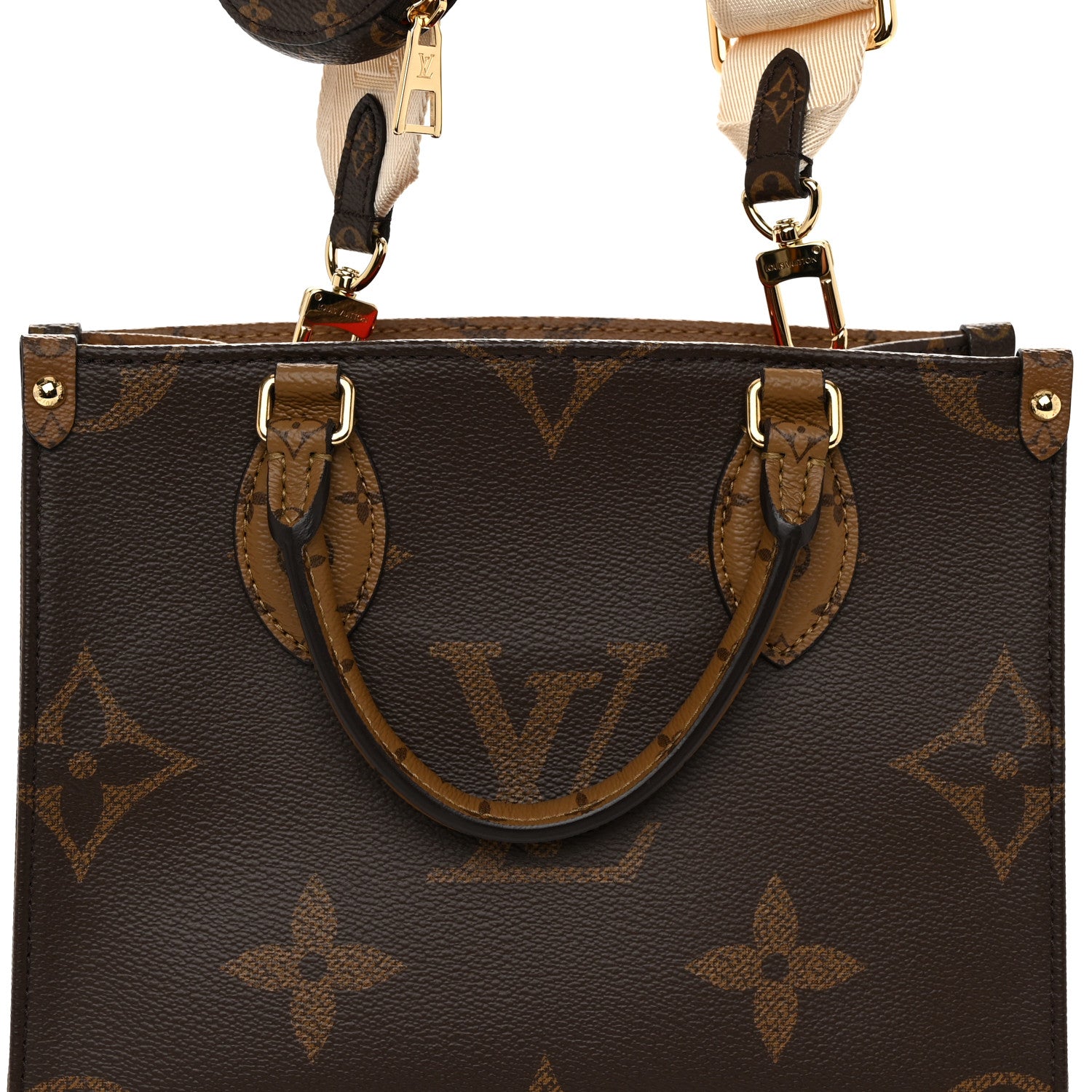 Louis Vuitton Reverse Monogram Giant Onthego PM 7 of 11