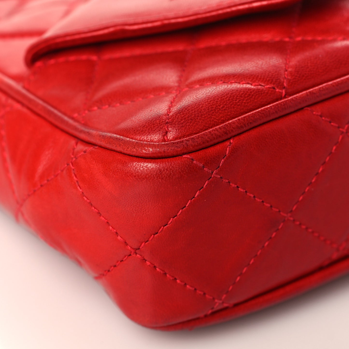 Lambskin Quilted Flap Tassel Camera Case Red