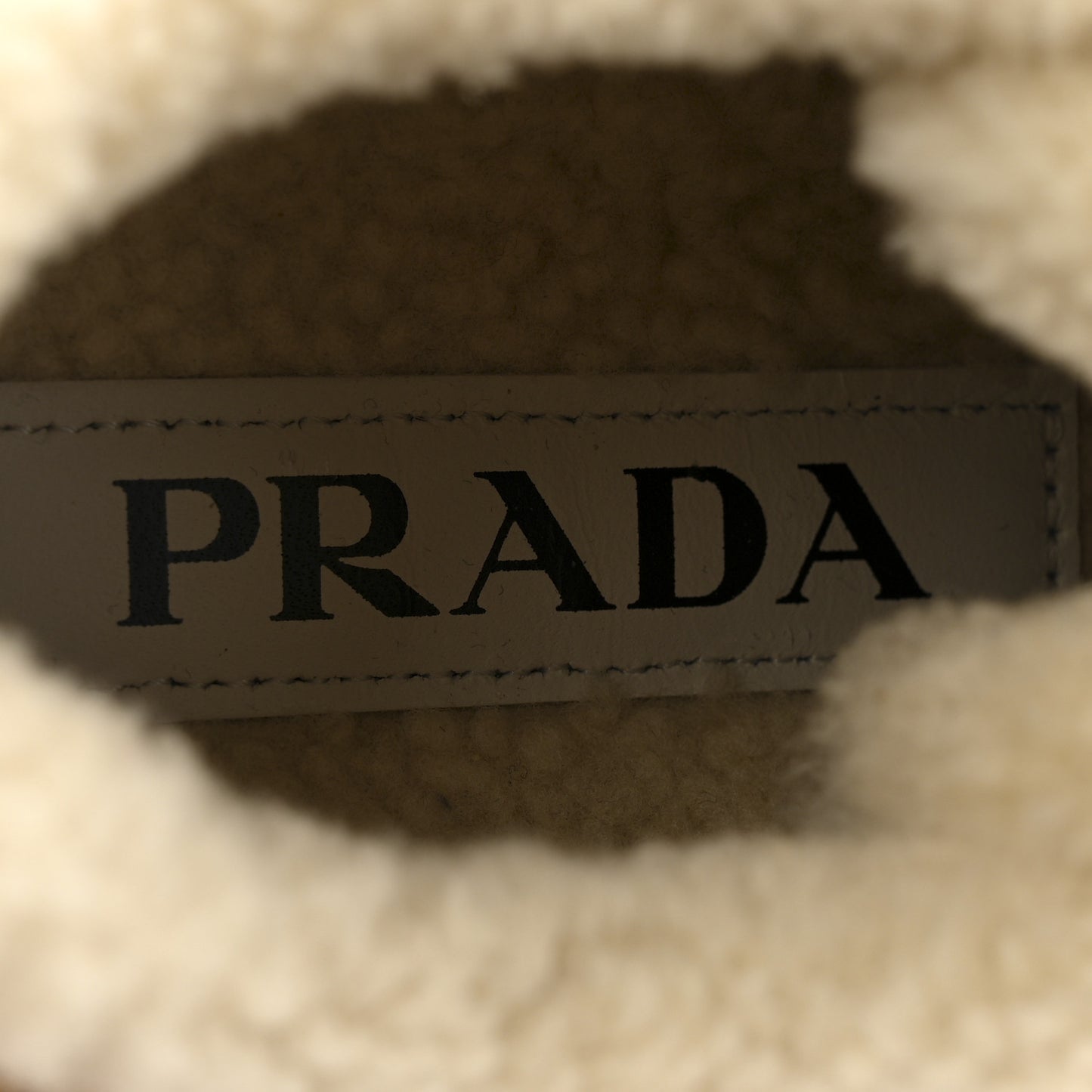 Suede Shearling Triangle Logo Downtown Sneakers 40 Ecru