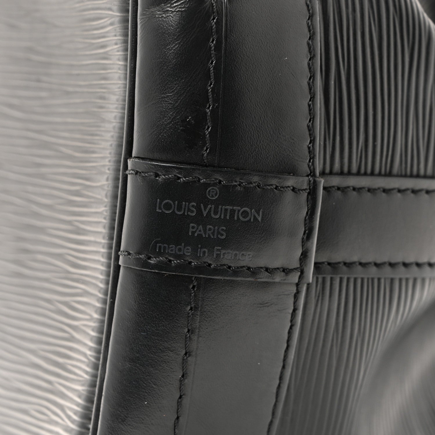 Louis Vuitton Epi Noe Black 6 of 15