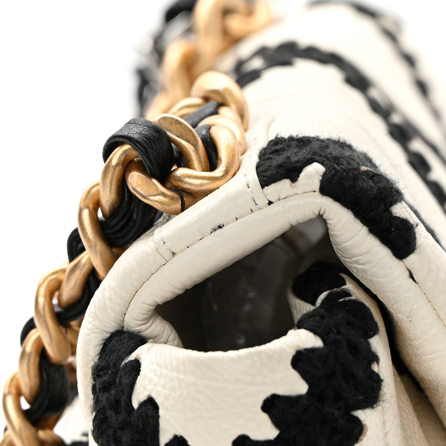 Calfskin Crochet Medium Chanel 19 Flap White Black