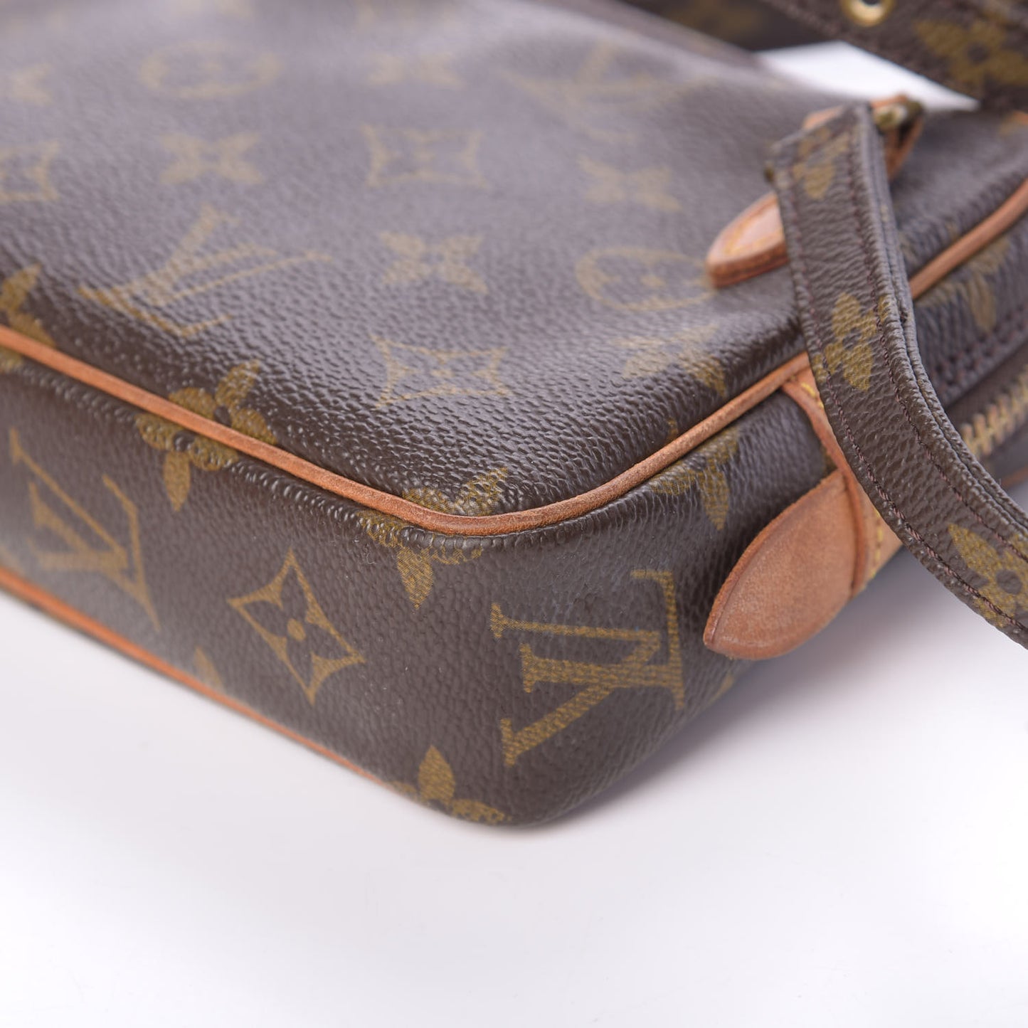 Monogram Pochette Marly Bandouliere