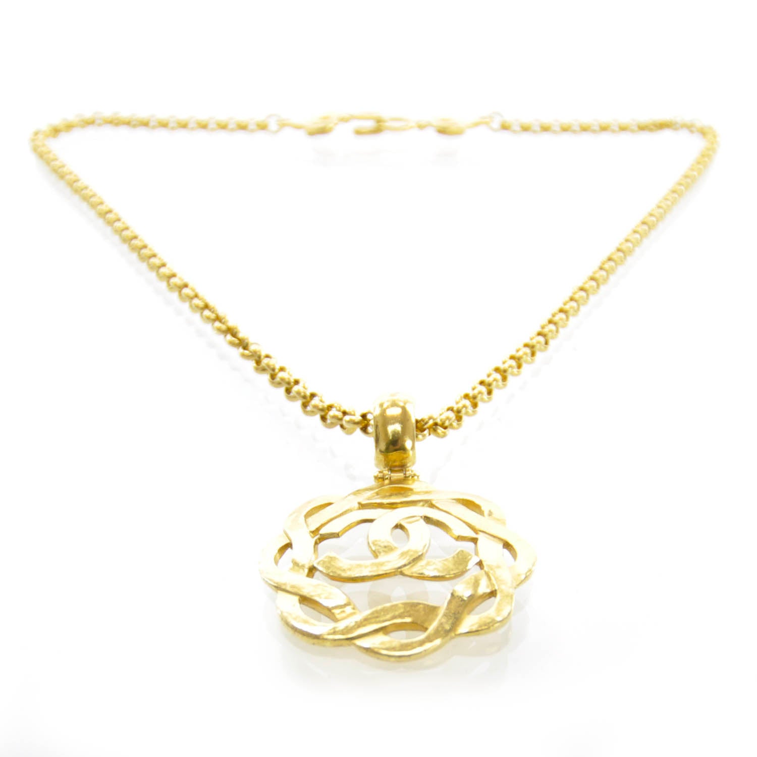 Chanel Hammered CC Necklace Gold 1 of 4
