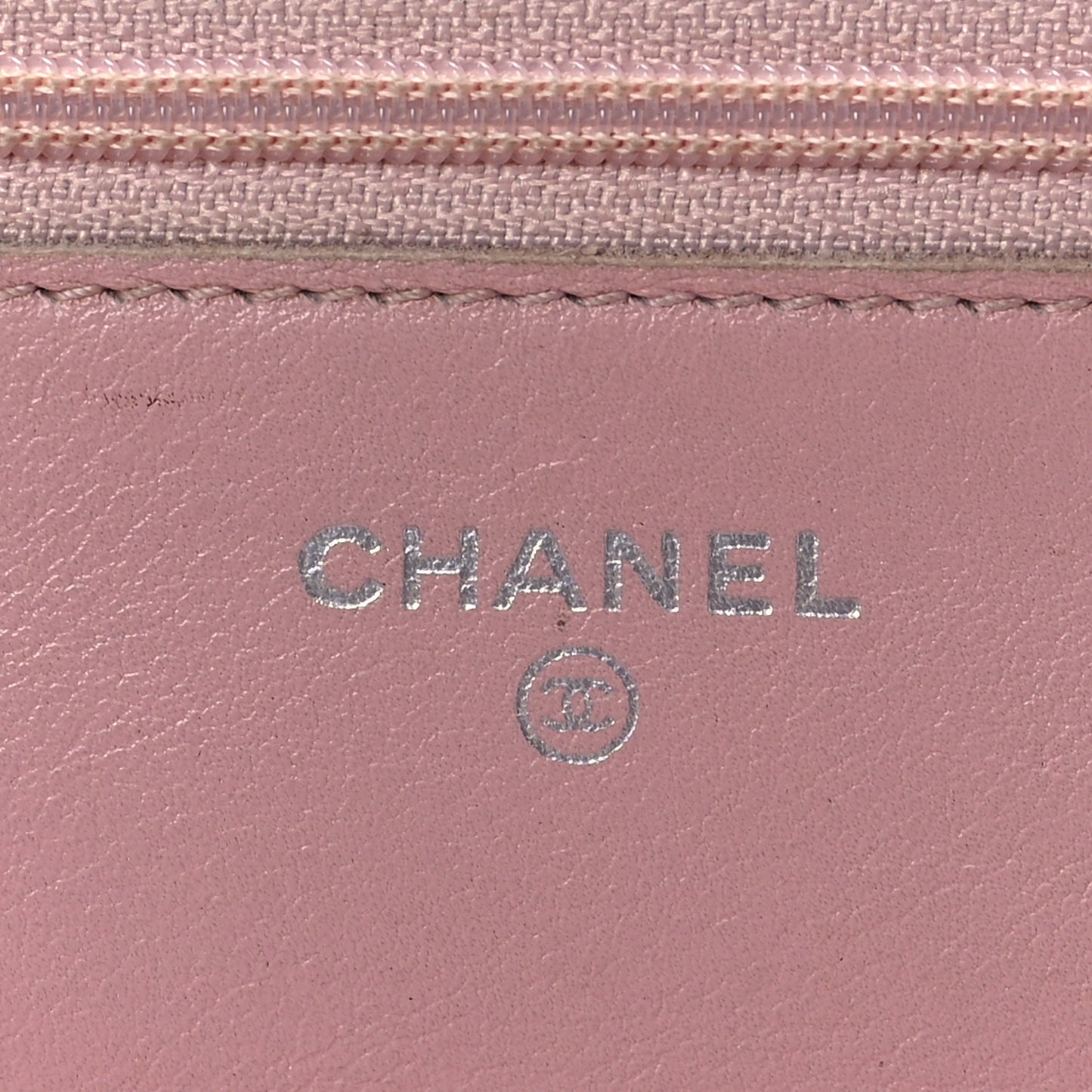 Caviar Timeless CC Wallet On Chain WOC Pink