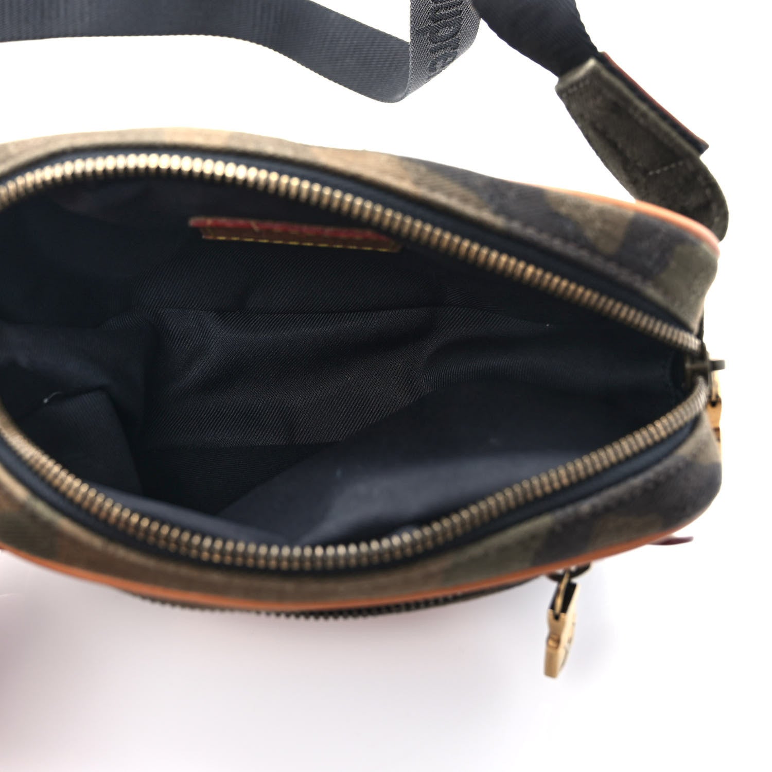Louis Vuitton X SUPREME Canvas Camouflage Bumbag 5 of 11