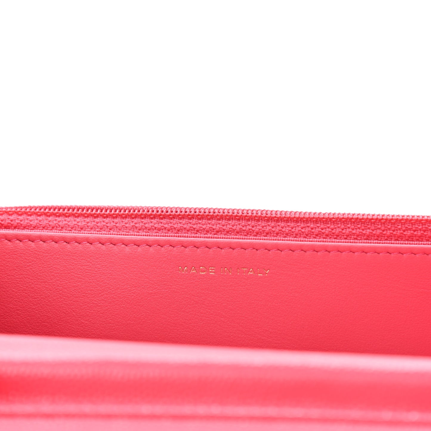 Caviar Quilted French New Wave Chain CC Wallet On Chain WOC Pink
