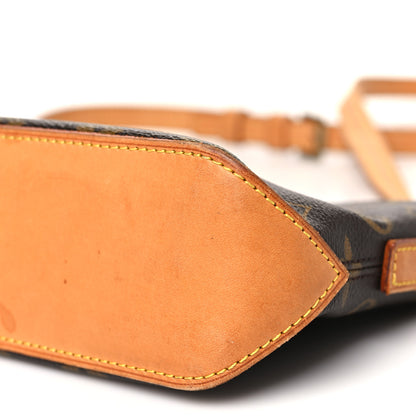 Louis Vuitton Monogram Trotteur 9 of 11