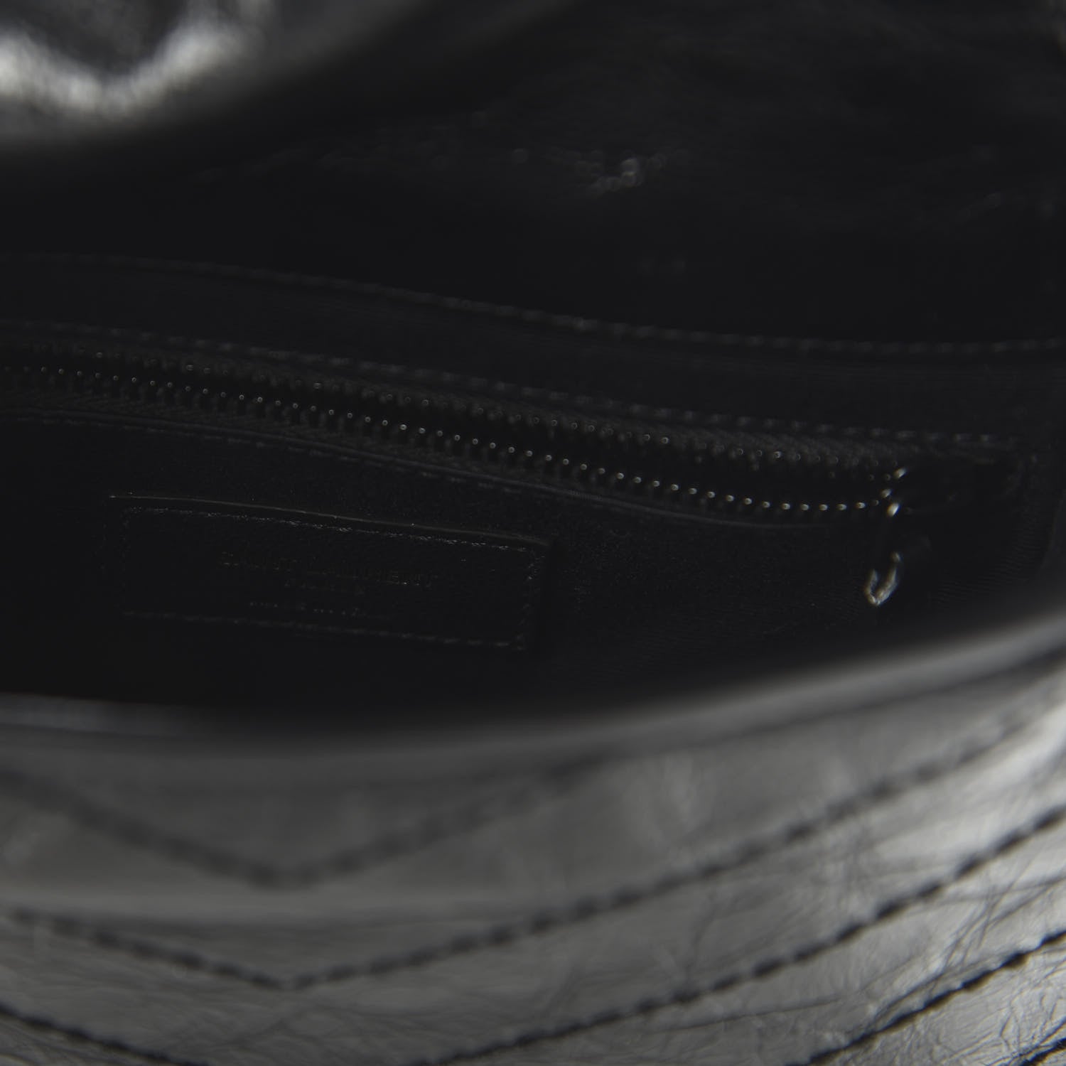 Saint Laurent Crinkled Calfskin Matelasse Monogram Niki Chain Wallet Black 8 of 9
