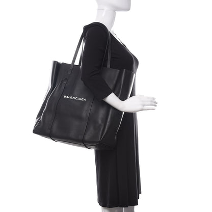 Balenciaga Pebbled Calfskin Medium Everyday Tote Black 2 of 8