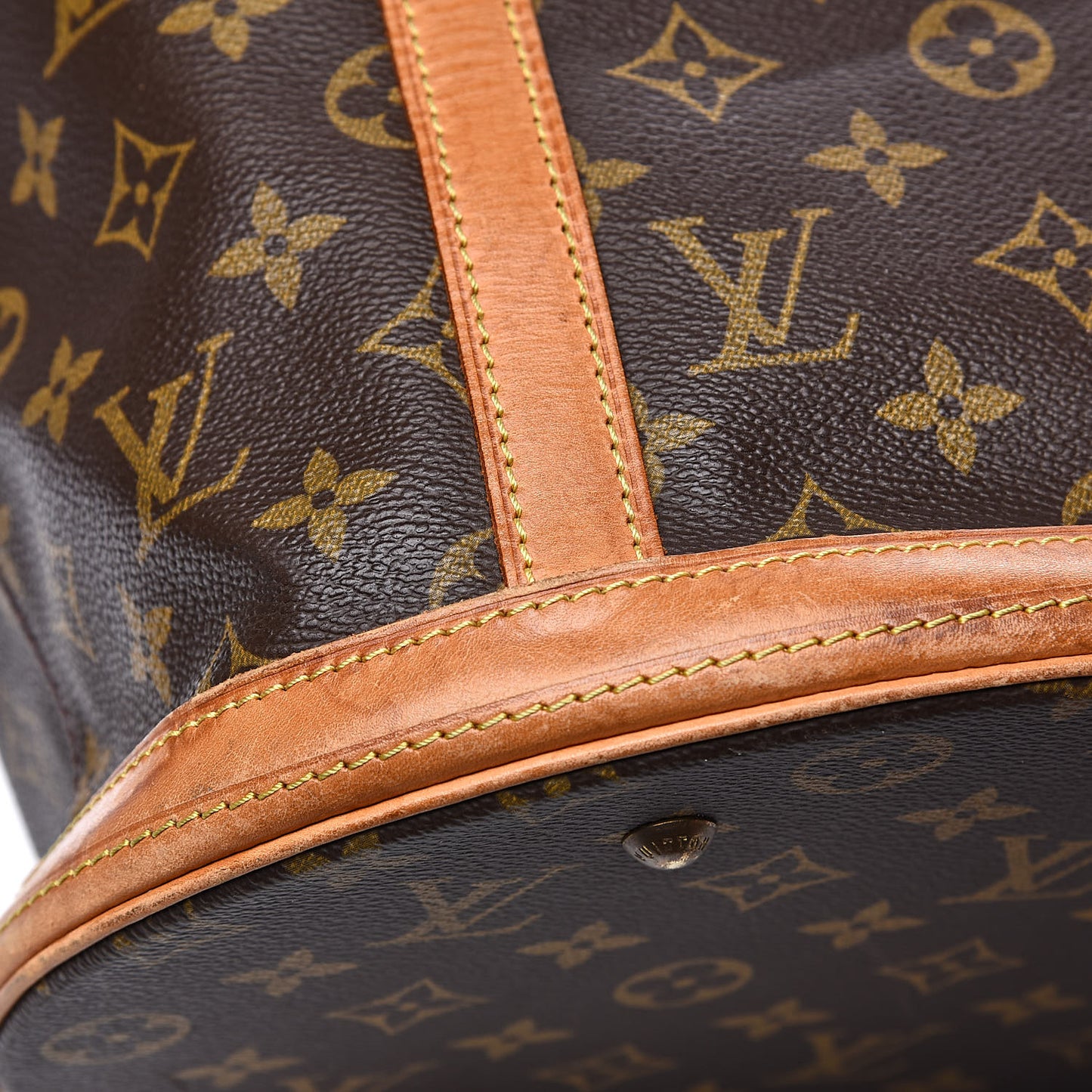 Monogram Bucket 27
