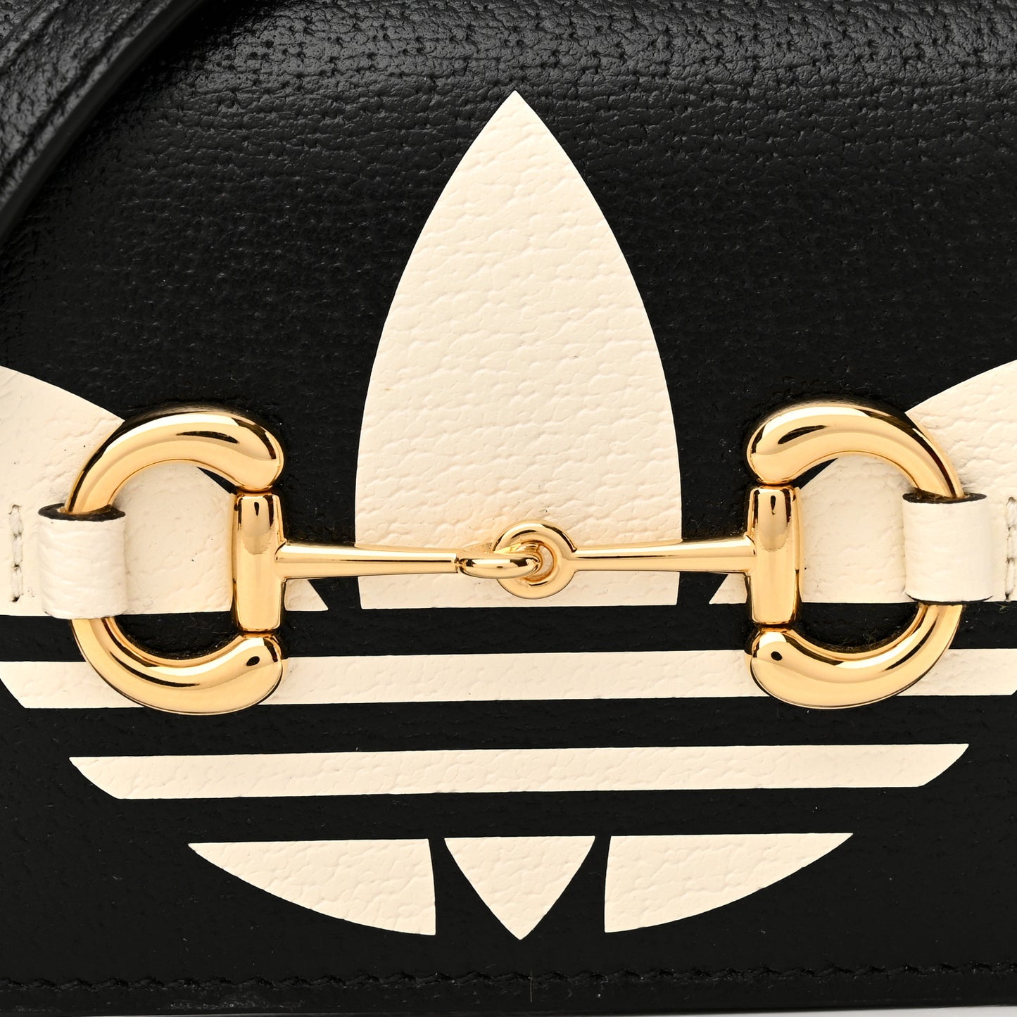 X ADIDAS Textured Dollar Calfskin Trefoil Horsebit 1955 Card Case Wallet With Strap Black Off White