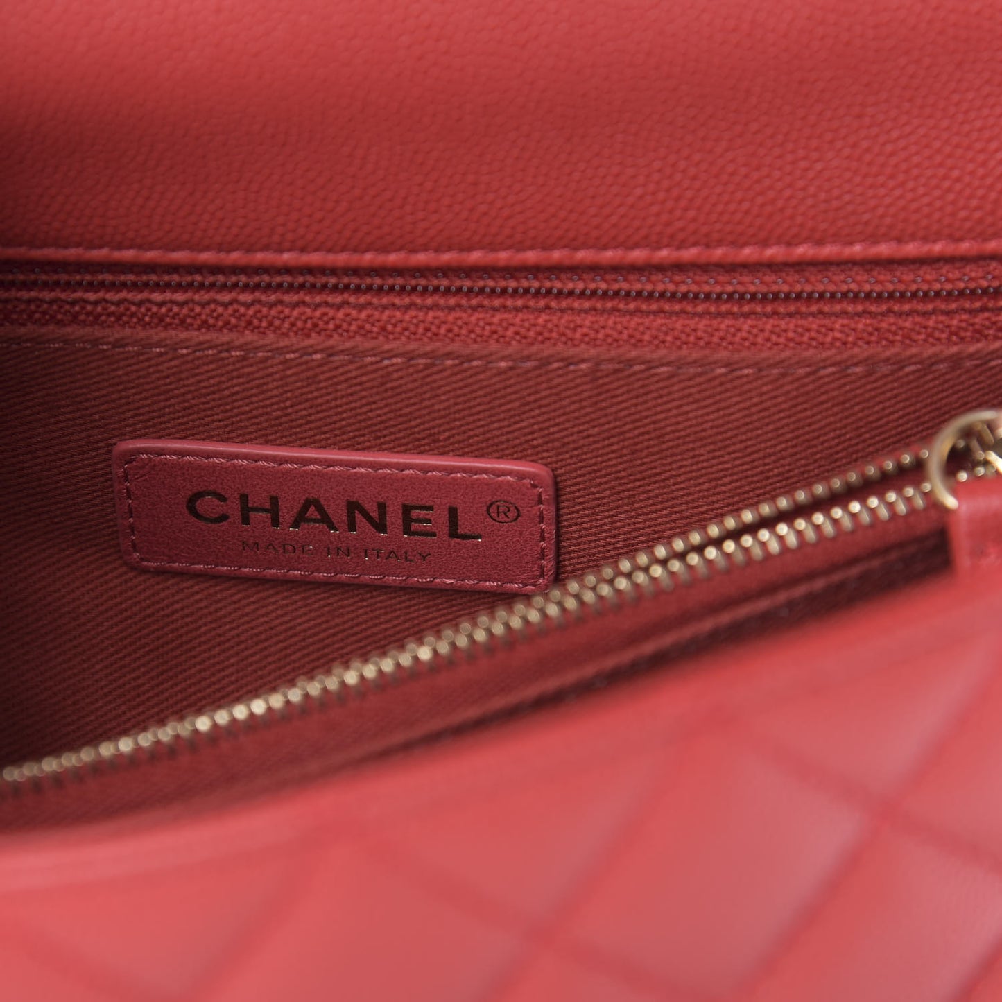 Caviar Quilted Small Coco Handle Flap Red