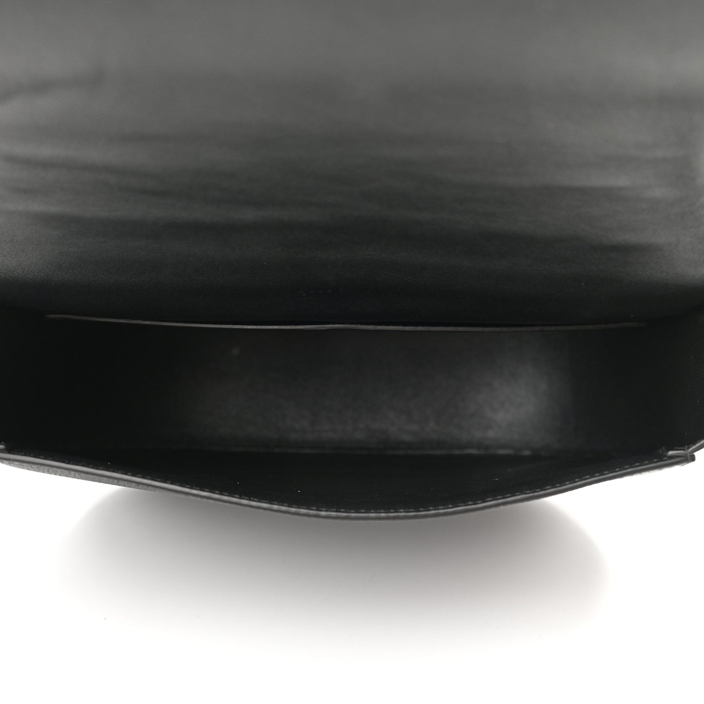 Grained Calfskin Compact Trotteur Black