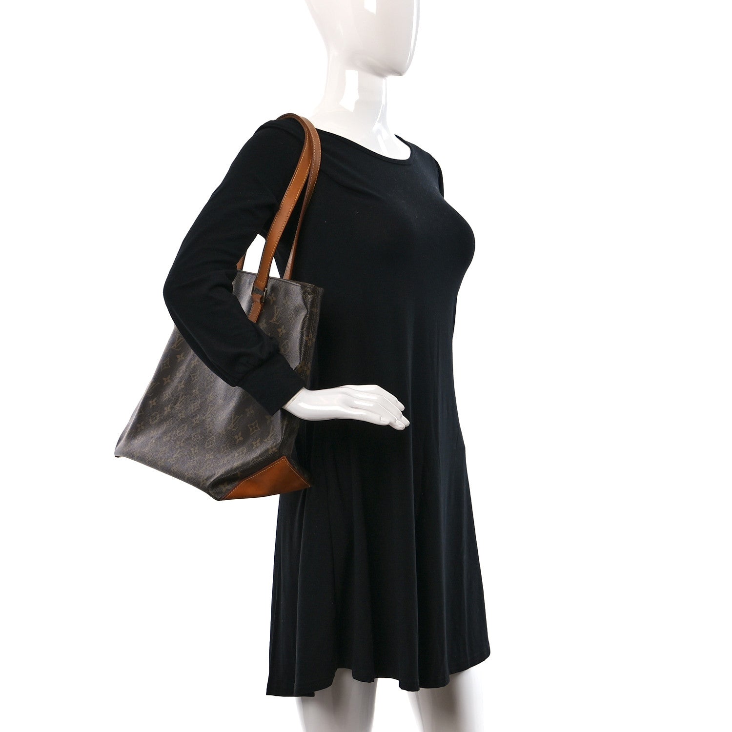 Louis Vuitton Monogram Cabas Mezzo 2 of 13