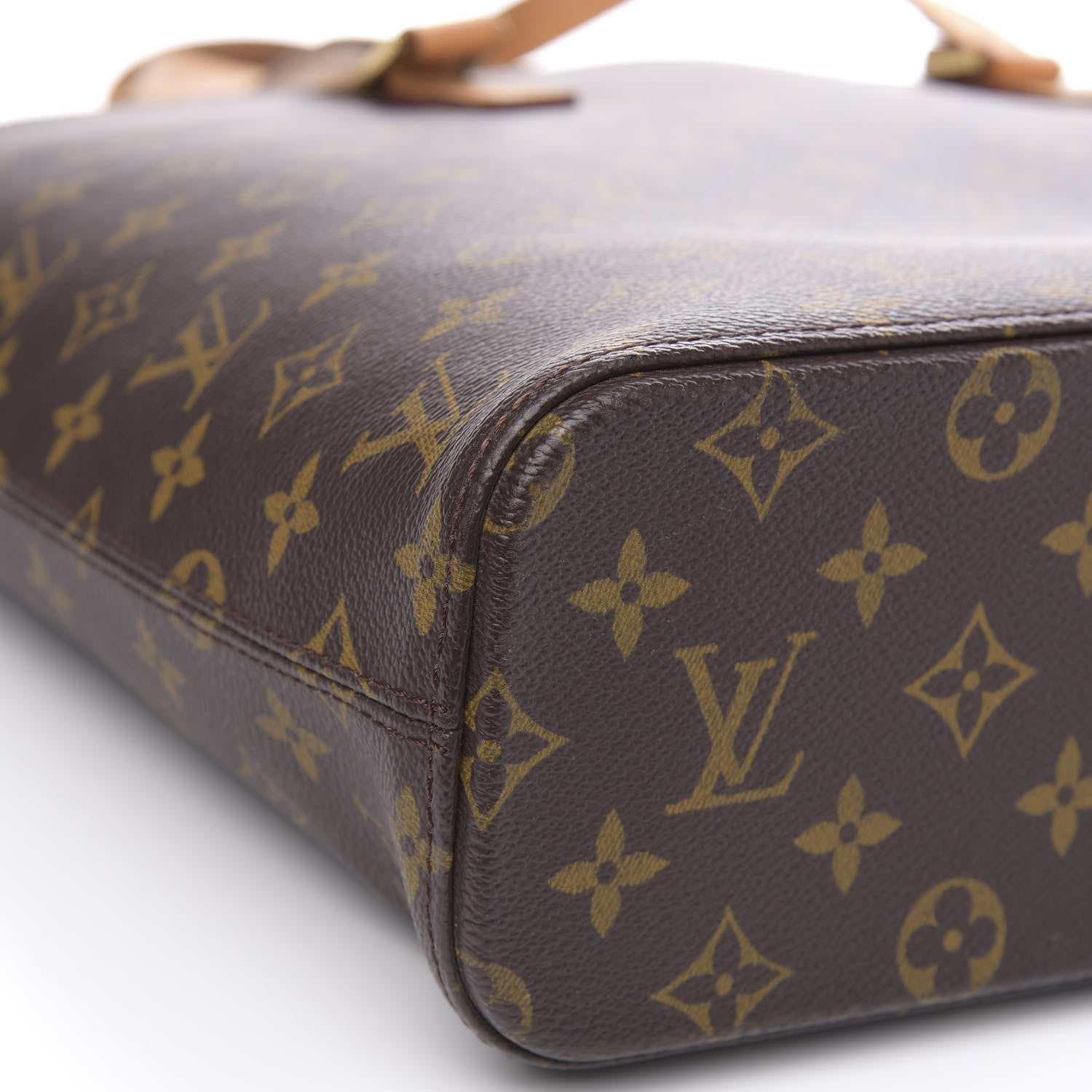 Louis Vuitton Monogram Luco 8 of 15