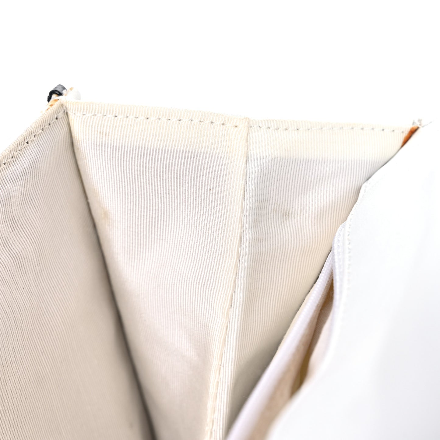 Lambskin Reissue Chocolate Bar Flap White Black