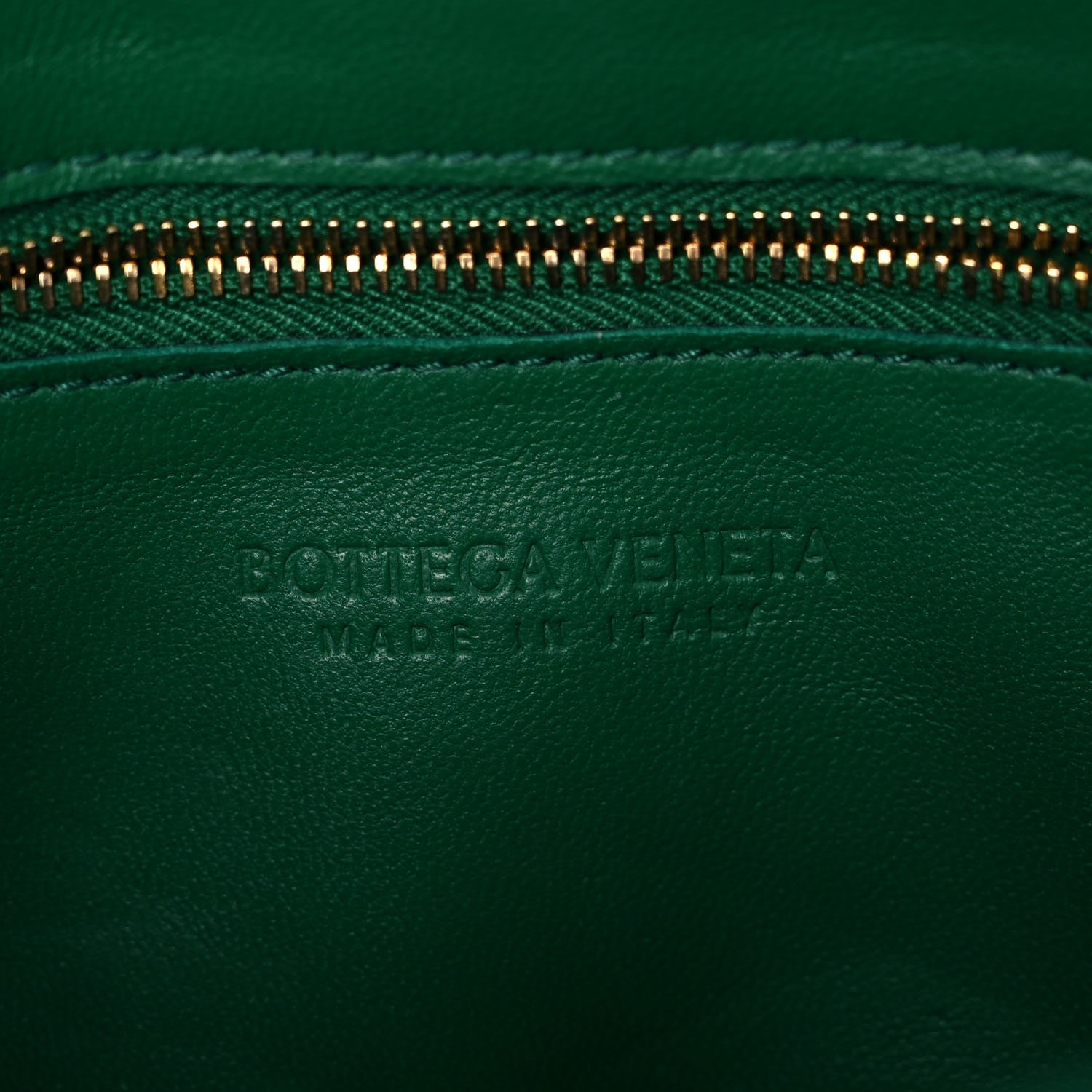 Bottega Veneta Nappa Maxi Intreccio Padded Cassette Crossbody Bag Racing Green 8 of 19