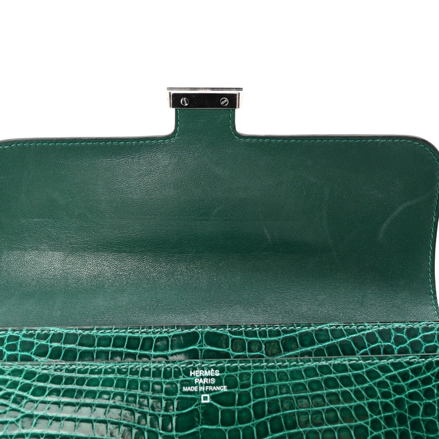 Shiny Alligator Constance Long Wallet Vert Emeraude