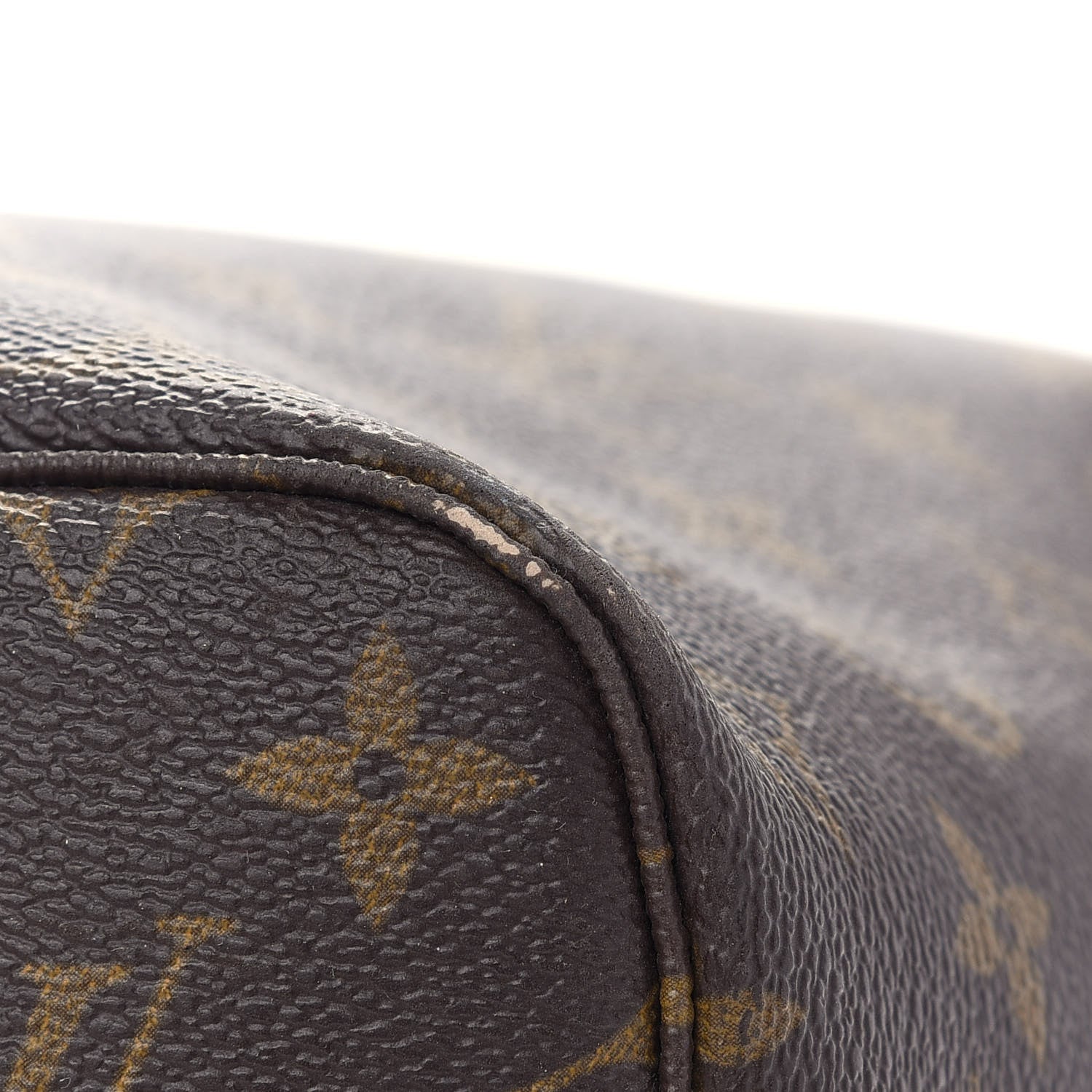 Louis Vuitton Monogram Neverfull MM 12 of 15