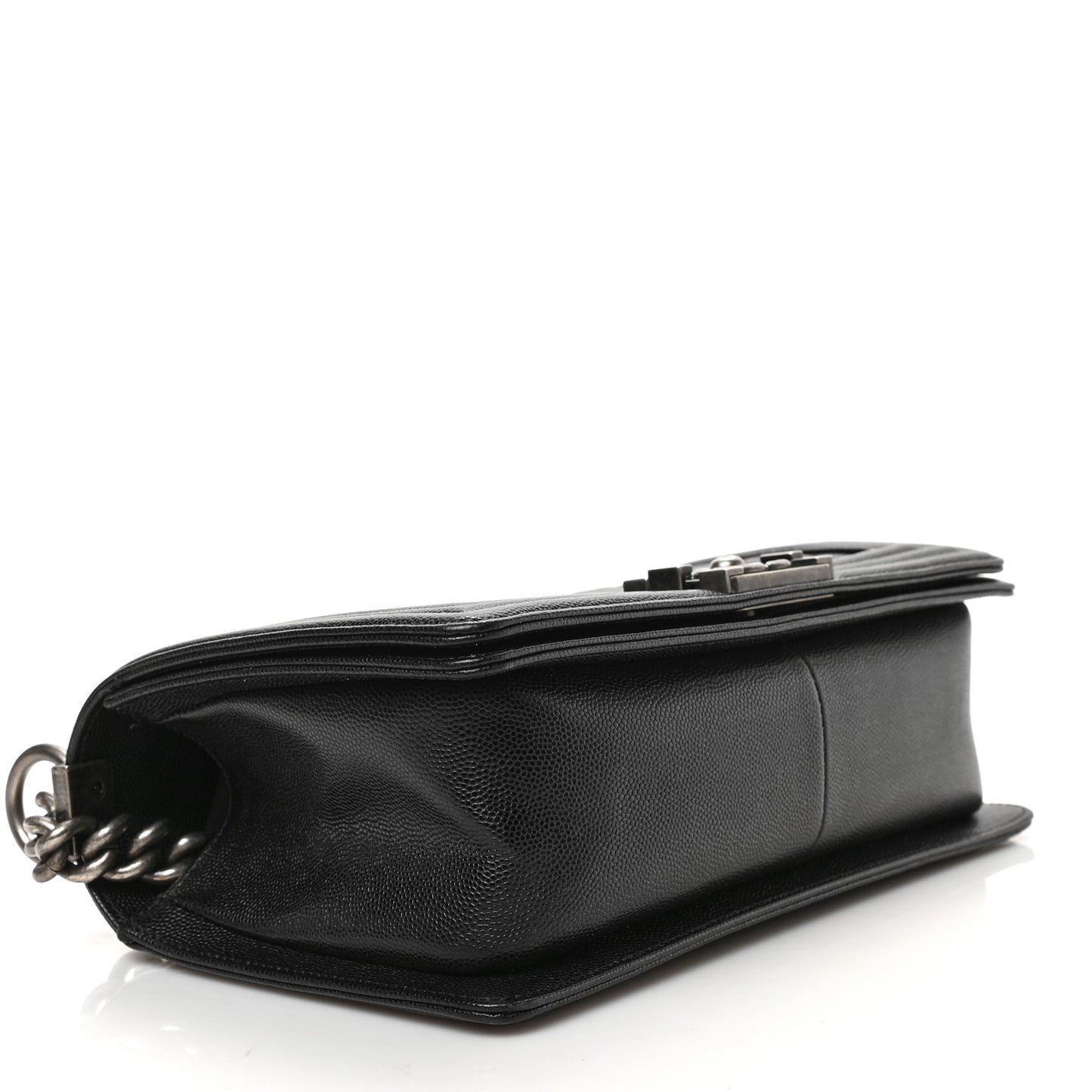 Caviar Quilted Medium Boy Flap Black