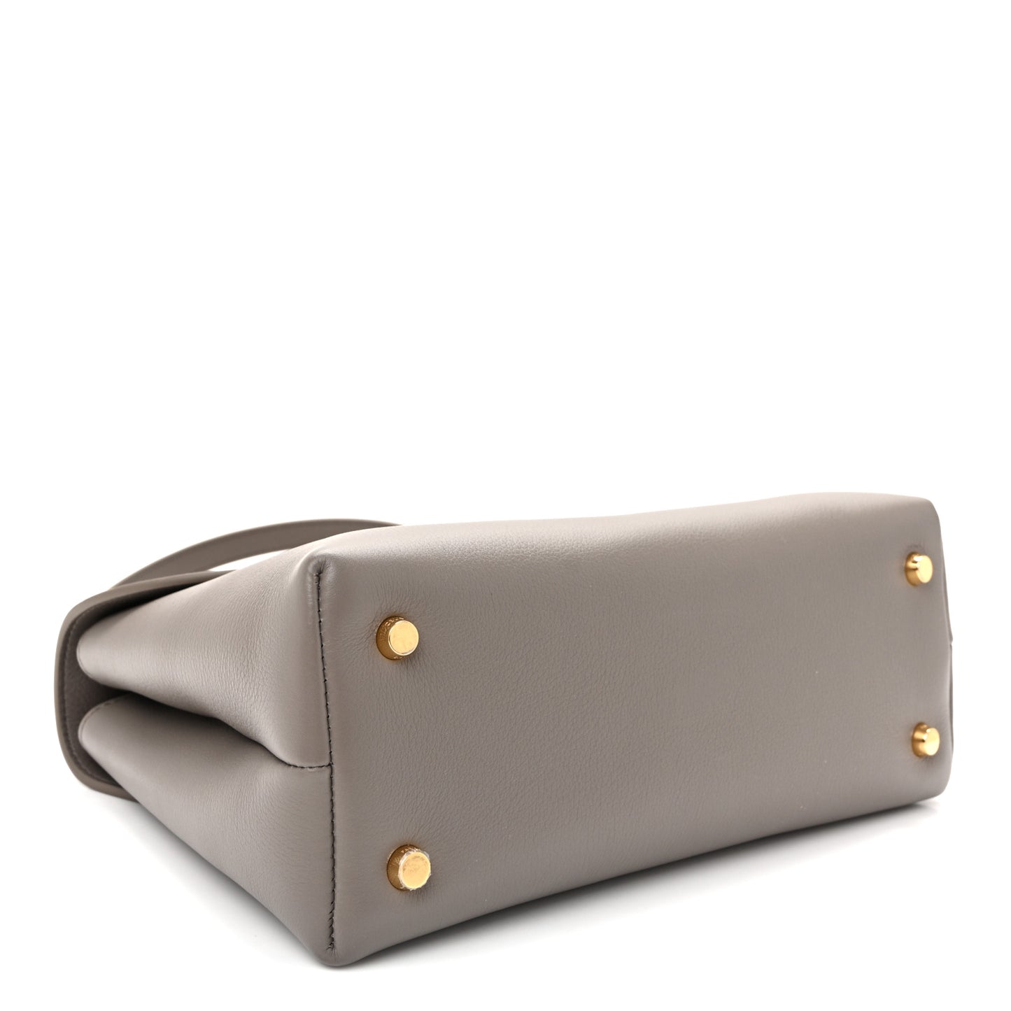 Supple Calfskin Medium Nino Pebble