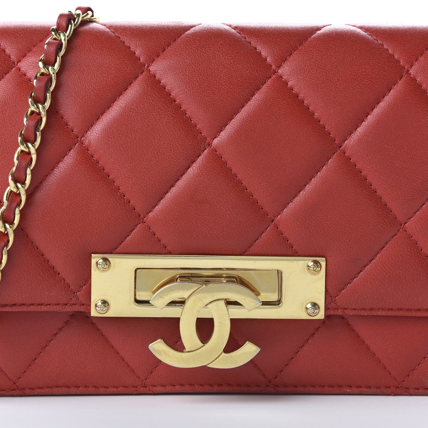 Lambskin Quilted Golden Class Wallet on Chain WOC Red