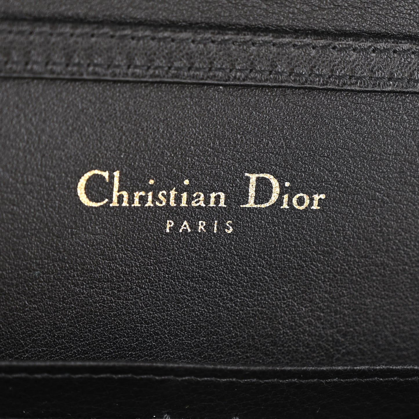Patent 30 Montaigne Pouch Black